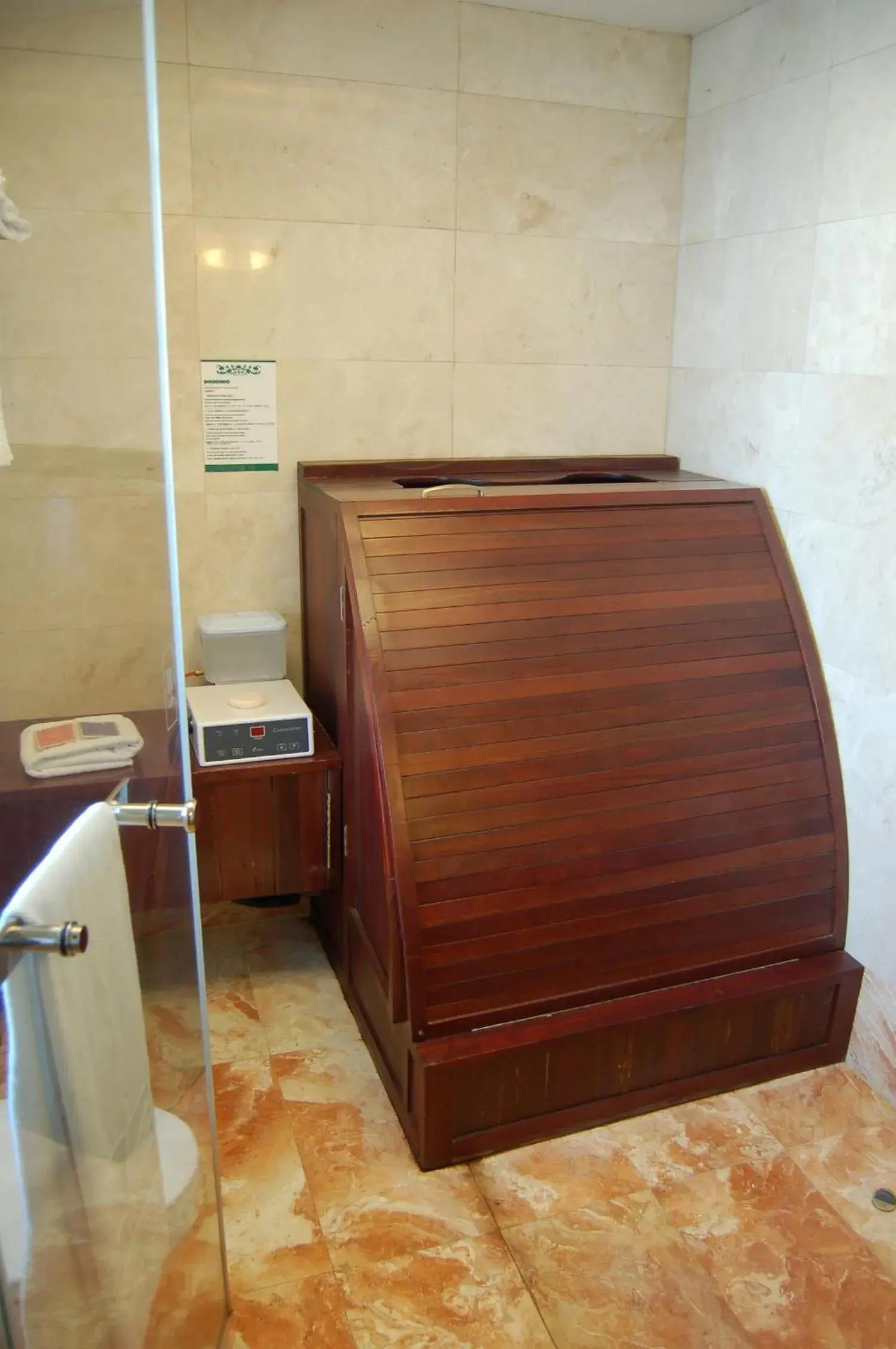 Property building, Bathroom in Beautiful Hotel Taipei