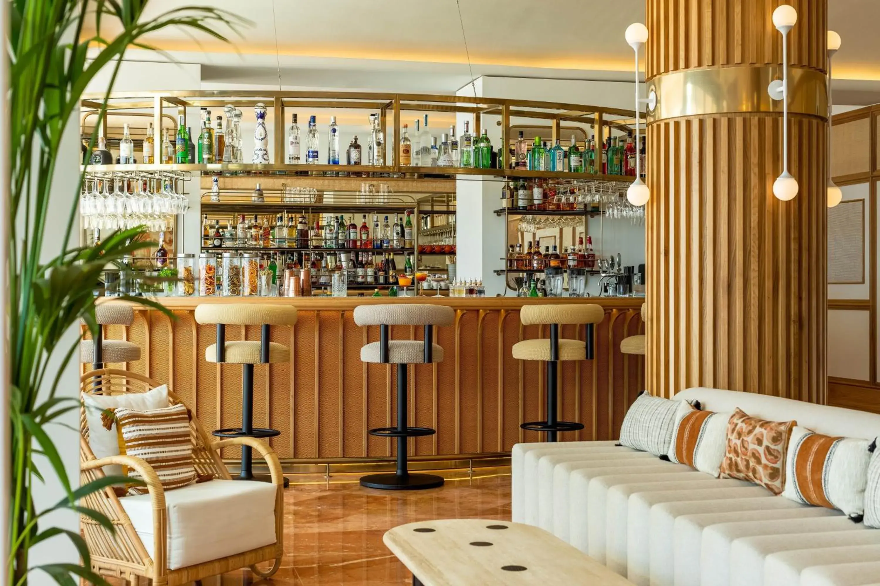 Lobby or reception, Lounge/Bar in Hotel Riomar, Ibiza, a Tribute Portfolio Hotel