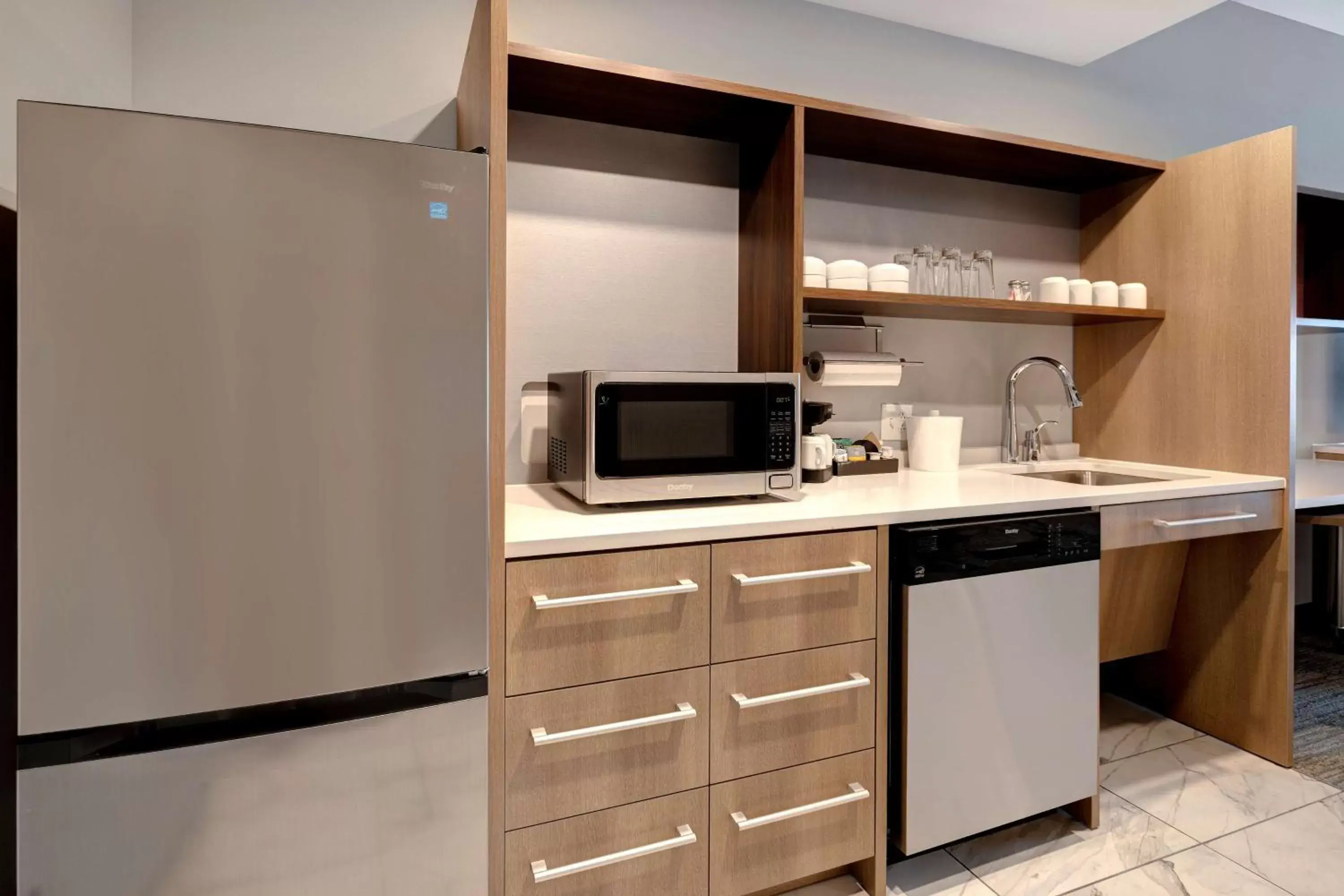 Kitchen or kitchenette, Kitchen/Kitchenette in Home2 Suites By Hilton Nashville Downtown-Metrocenter