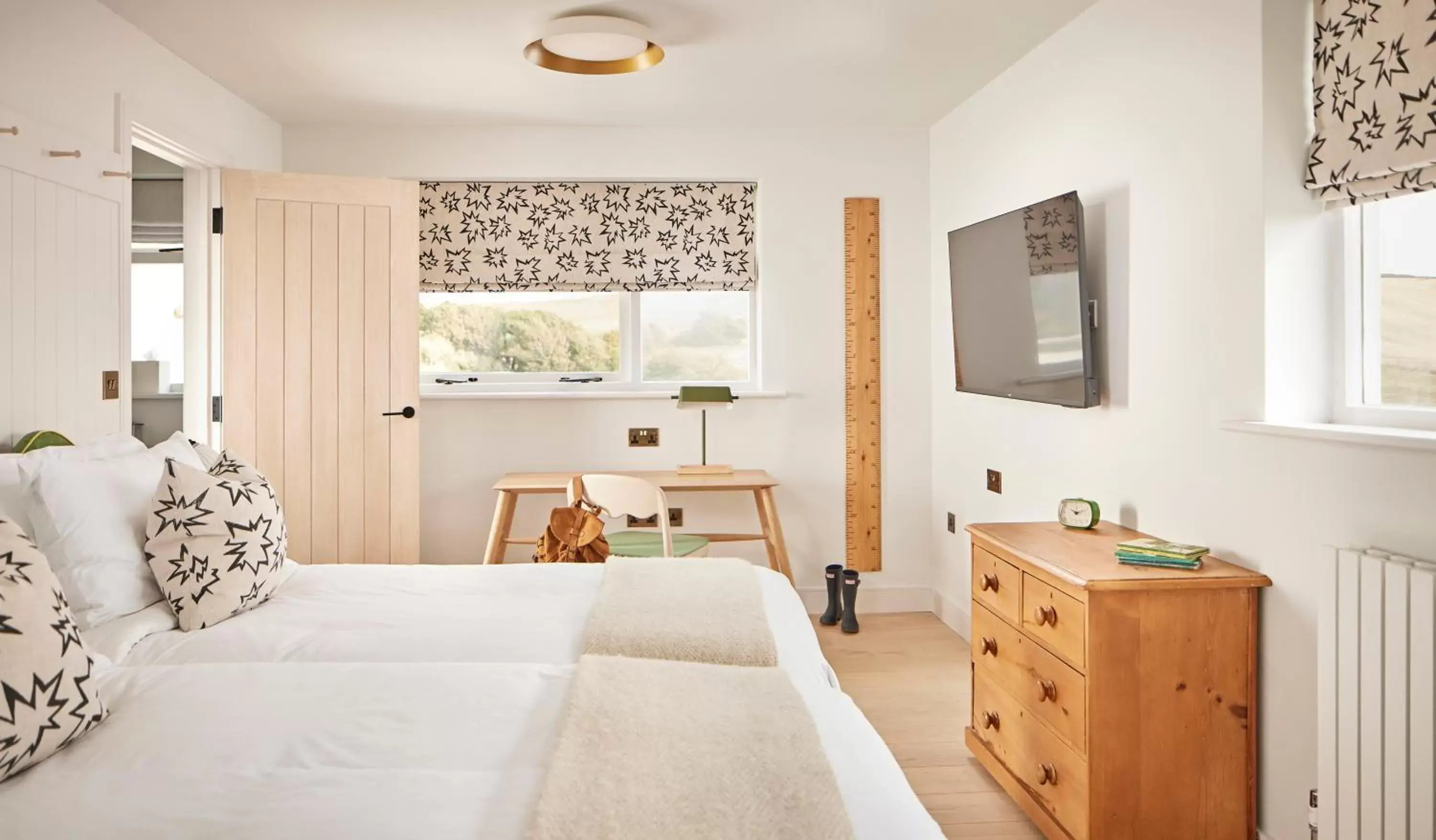 Bed in Moonfleet Manor - A Luxury Family Hotel