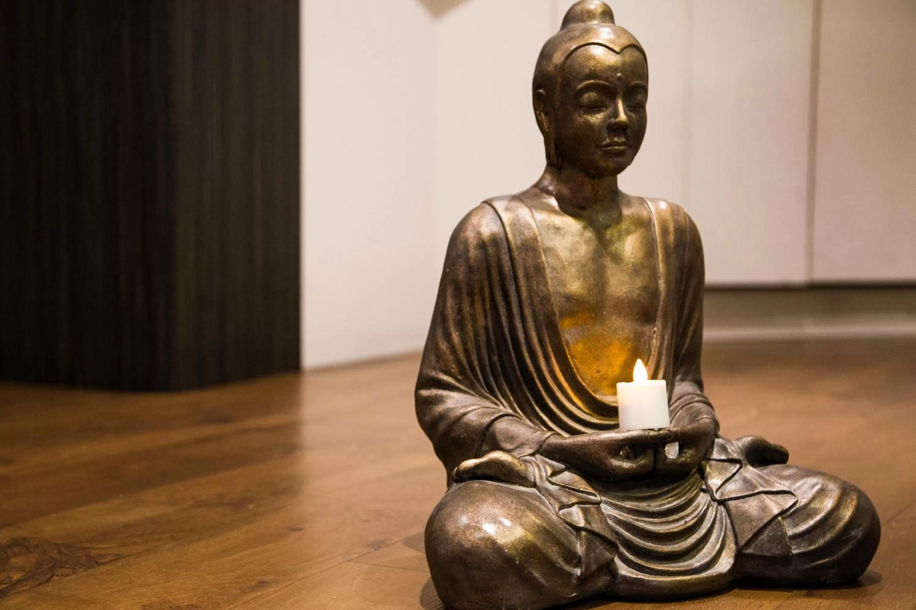 Spa and wellness centre/facilities in Holiday Inn London Kensington High St. by IHG