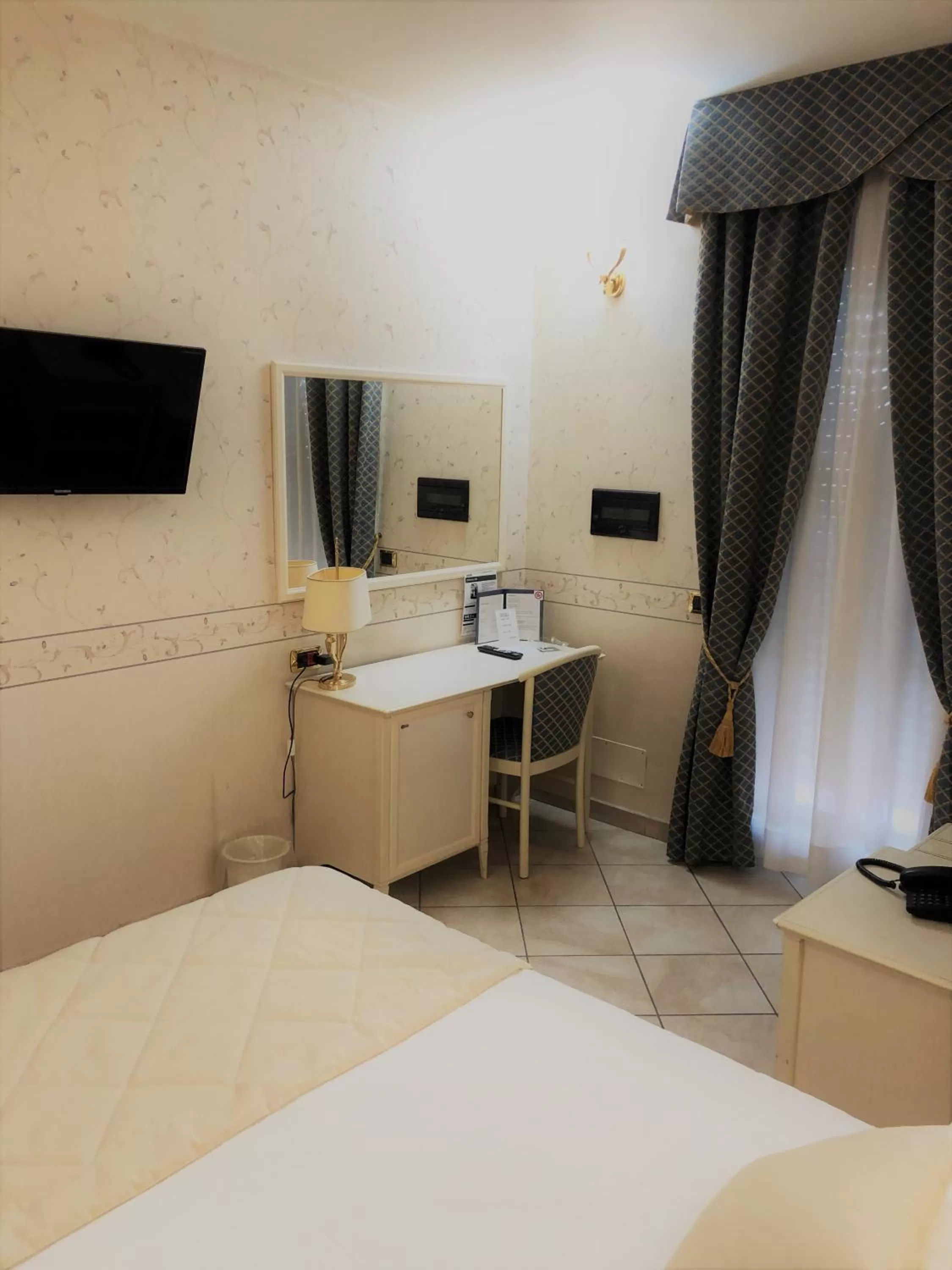 Bed in Hotel La Noce