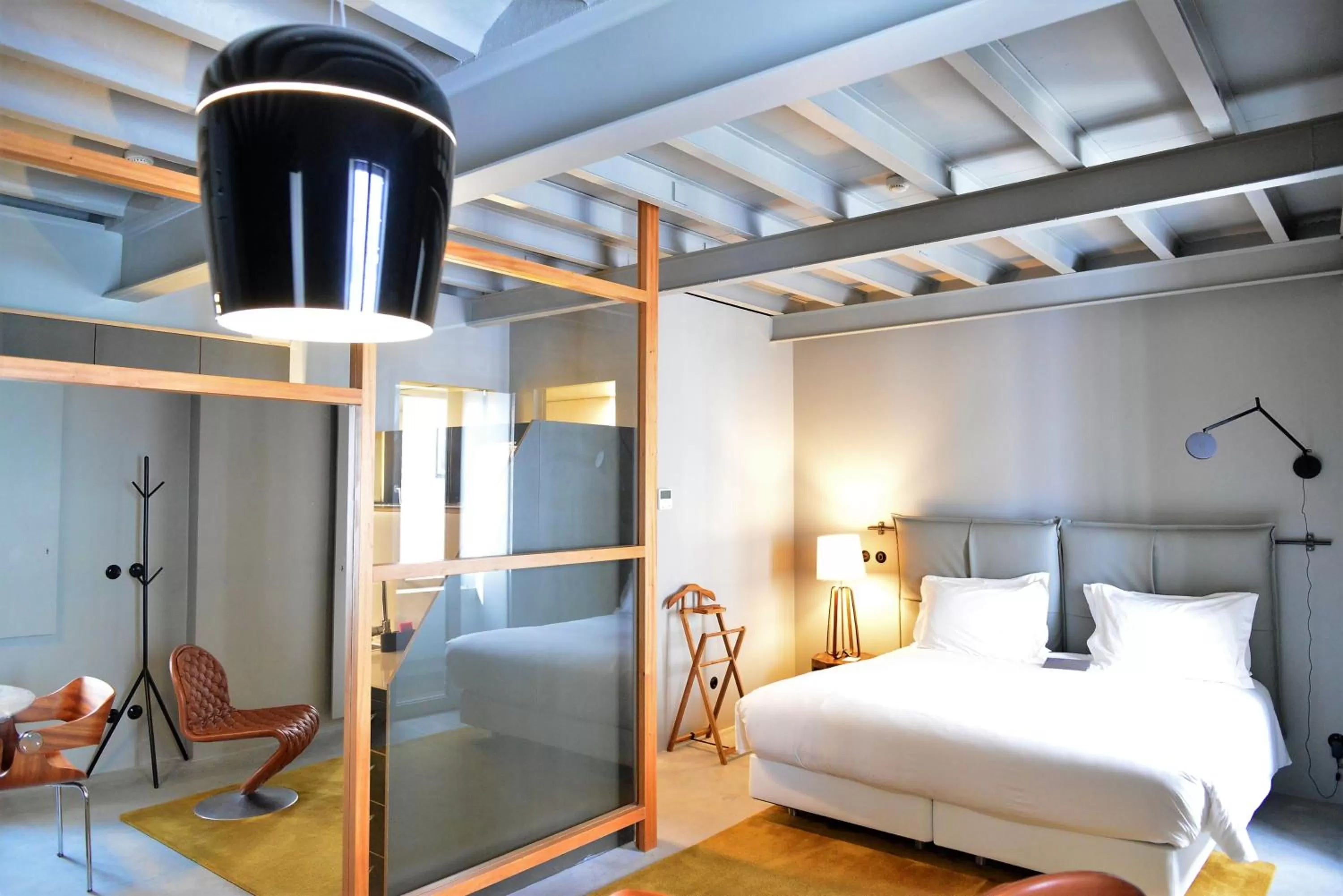Bed in Raw Culture Art & Lofts Bairro Alto
