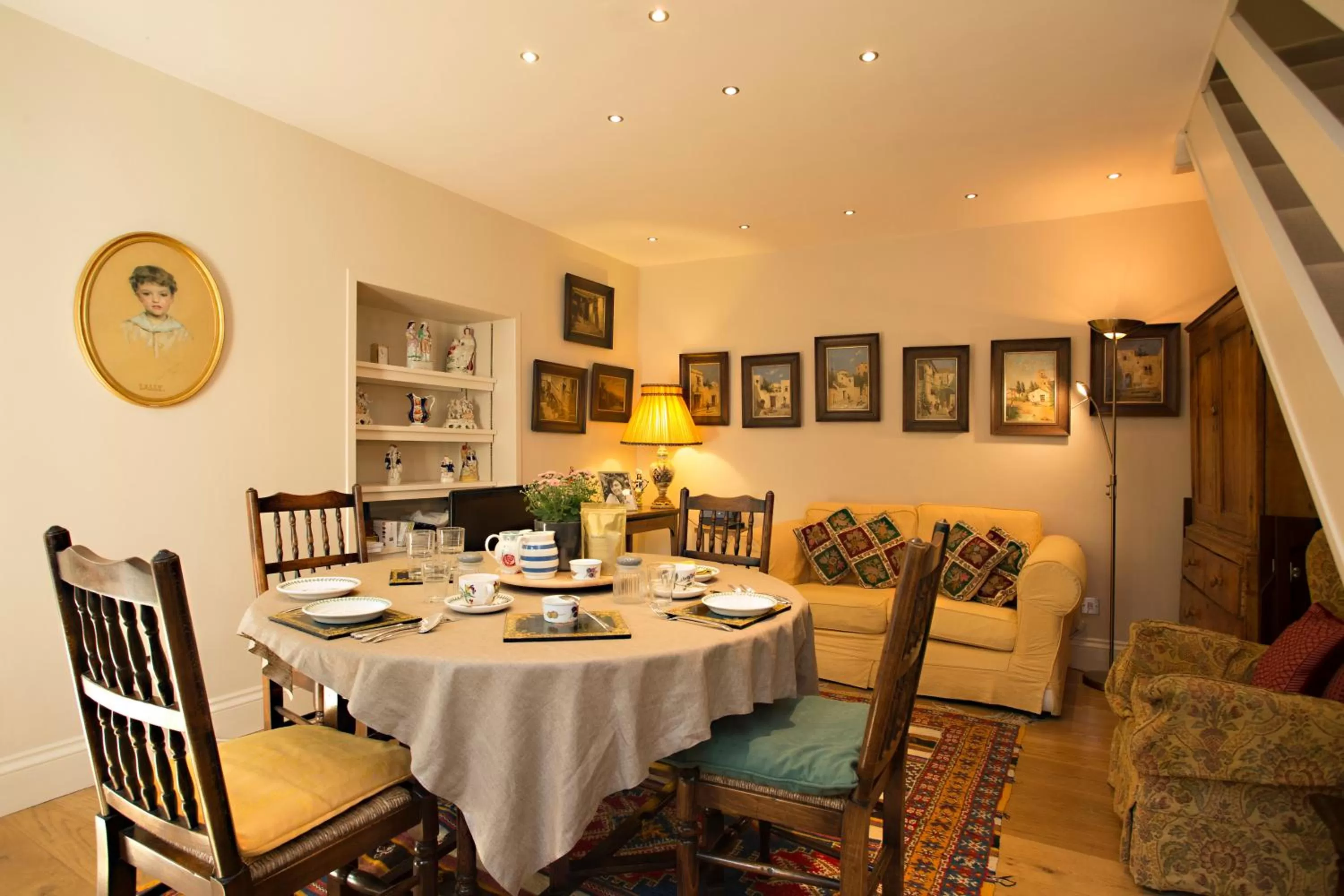 Double Room with Private Bathroom in Turks Hall