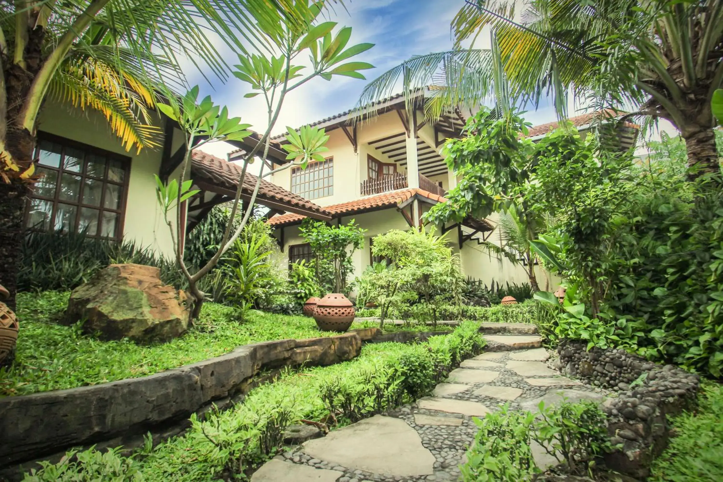 Garden in Duta Garden Hotel