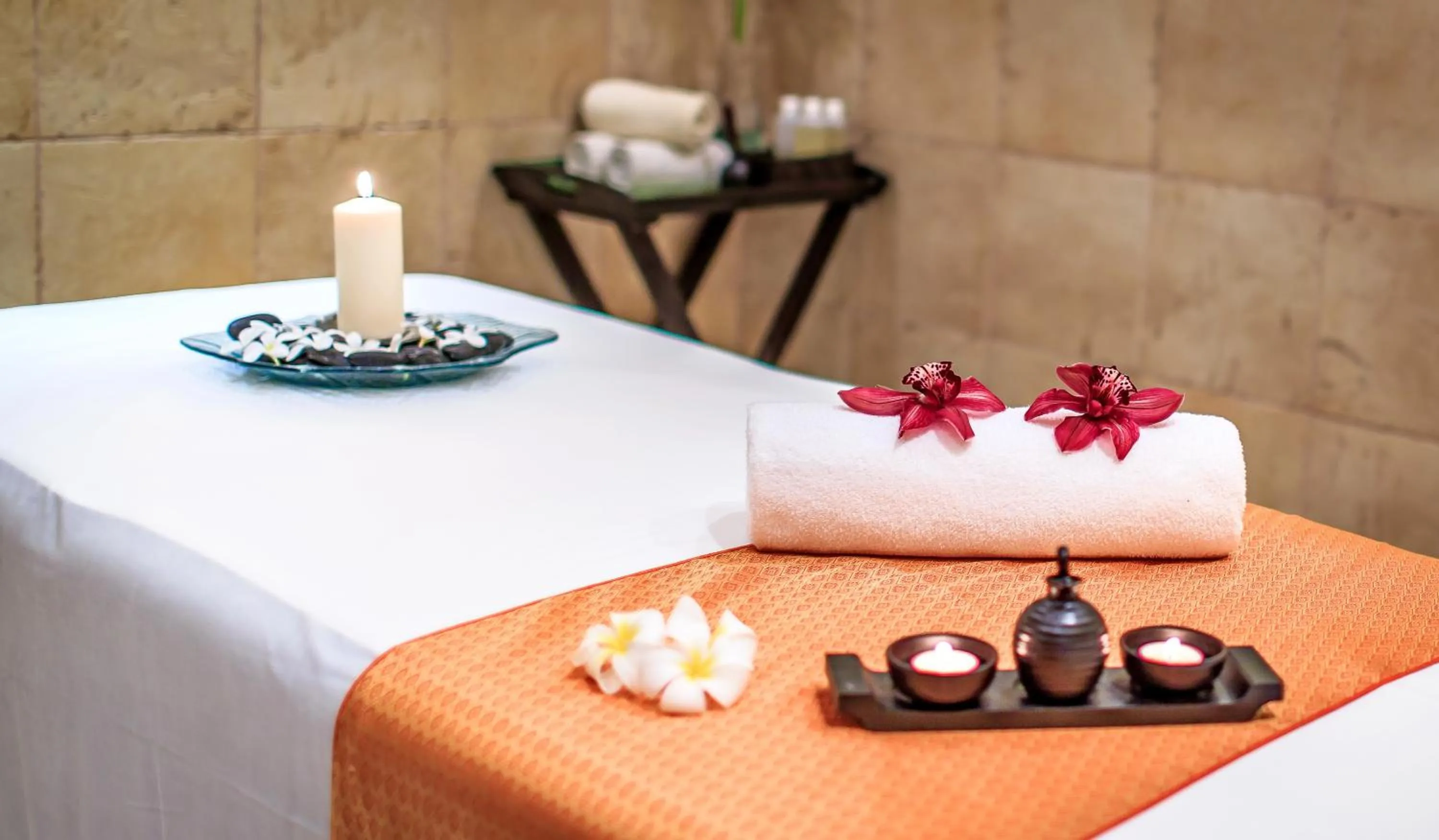 Massage in Danat Jebel Dhanna Resort