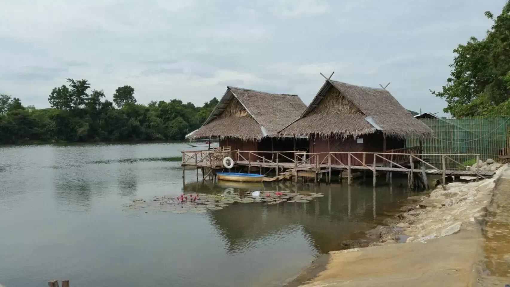 Bamboo House Resort