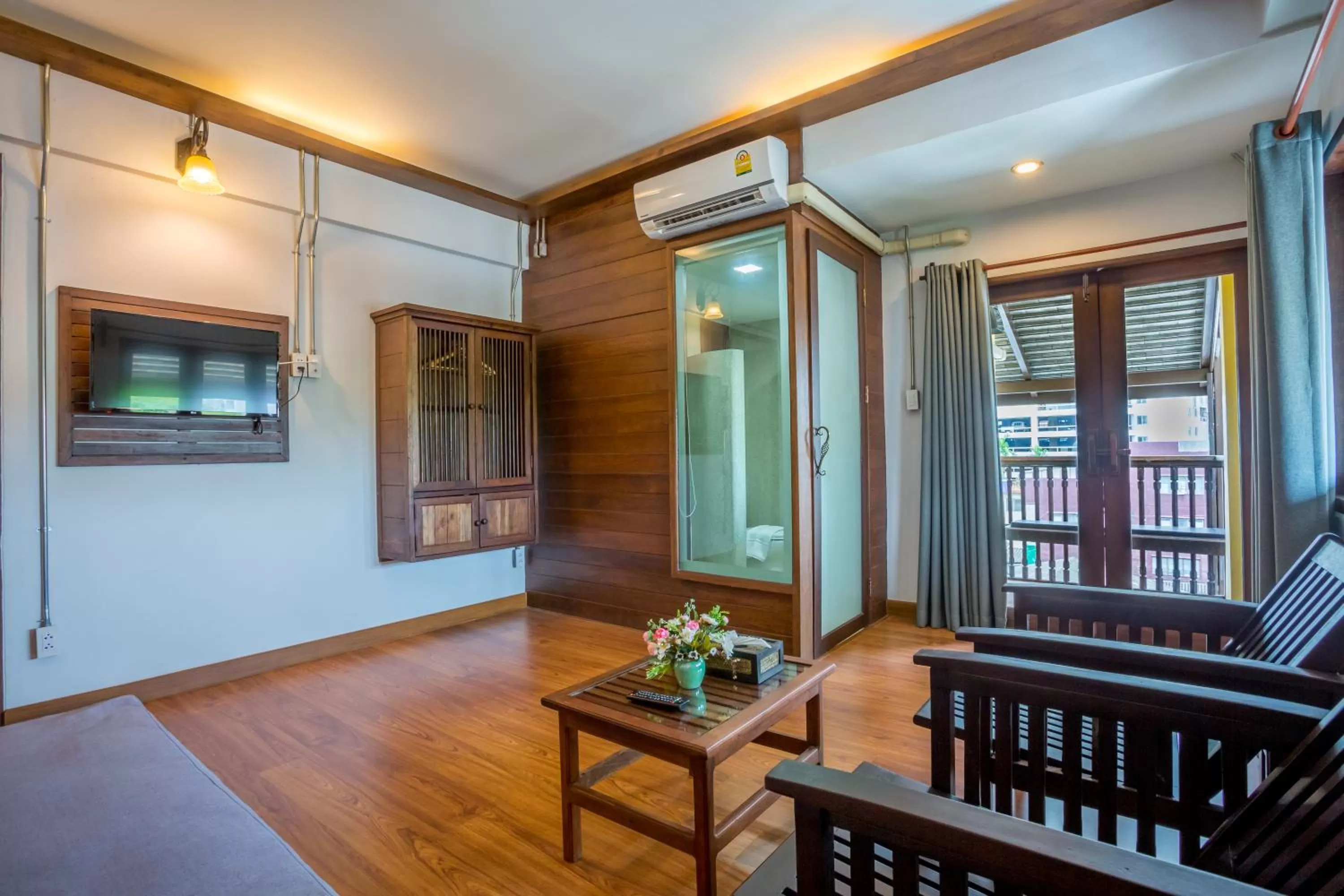 Living room in Night Bazaar Inn