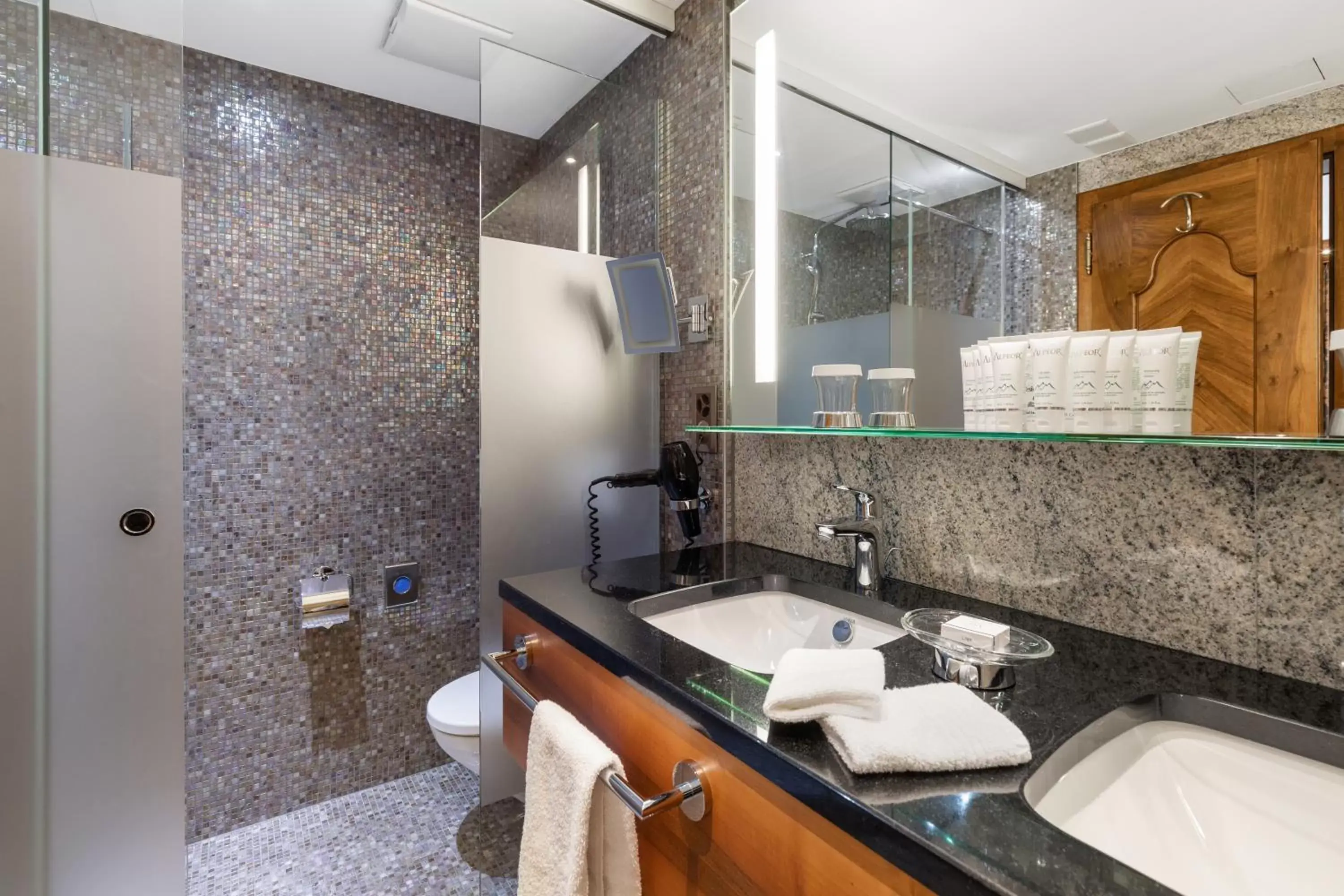 Bathroom in Grand Hotel Zermatterhof