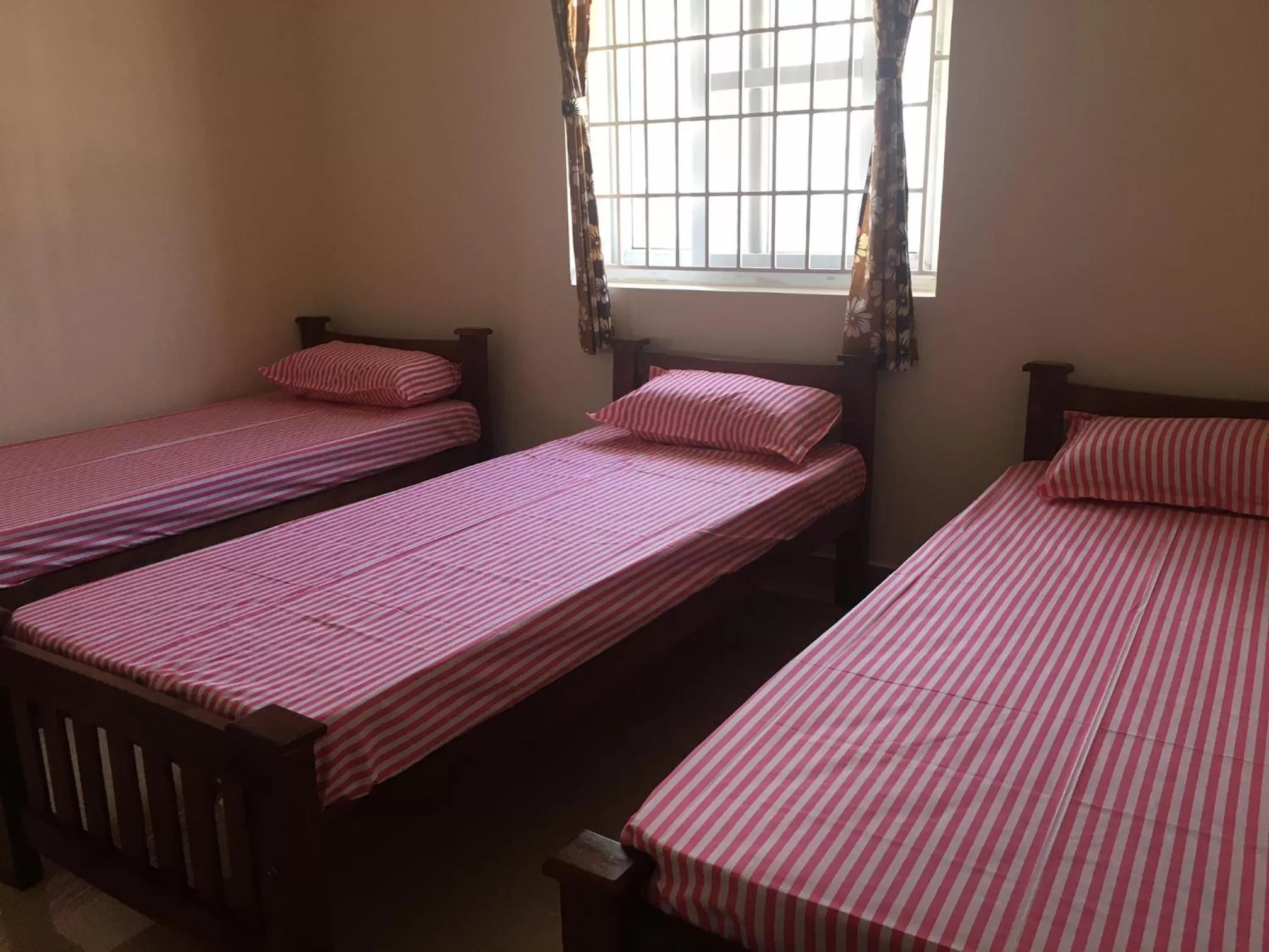 Bedroom, Bed in Shantham Service Apartments