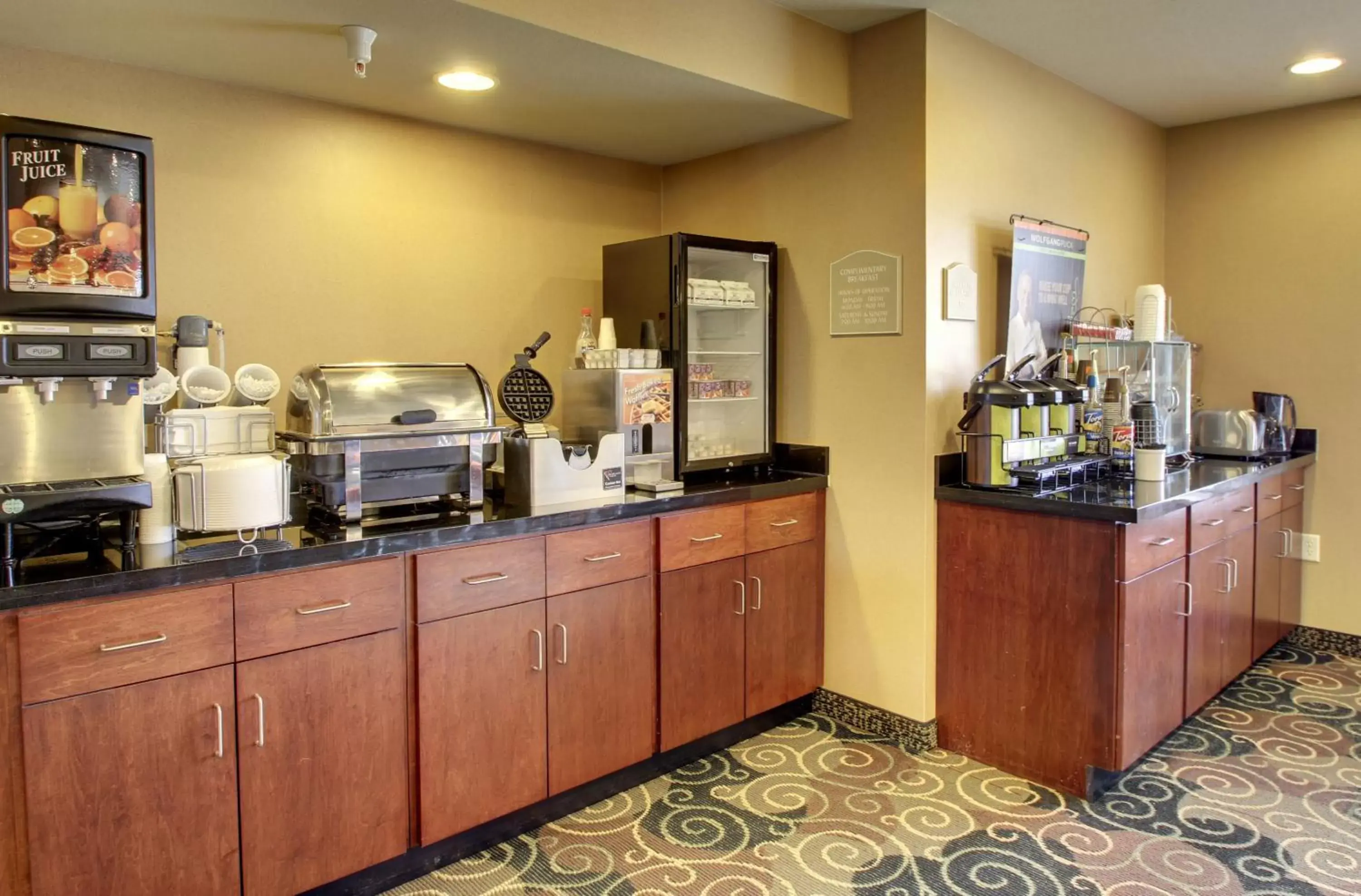 Food and drinks, Restaurant/Places to Eat in Cobblestone Inn & Suites - Hartington
