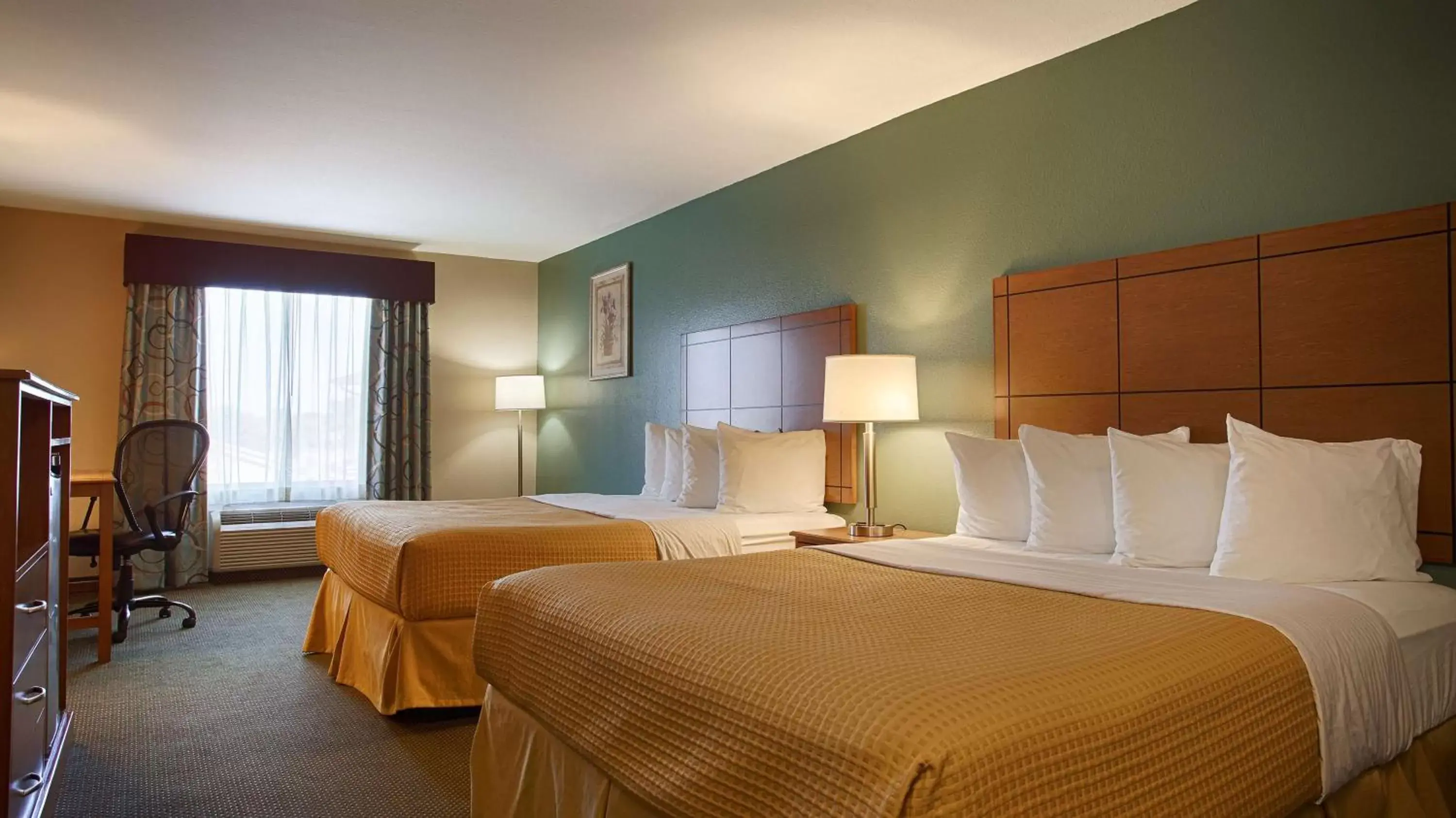 Photo of the whole room in Quality Inn Perryton Photo of the whole room in Quality Inn Perryton