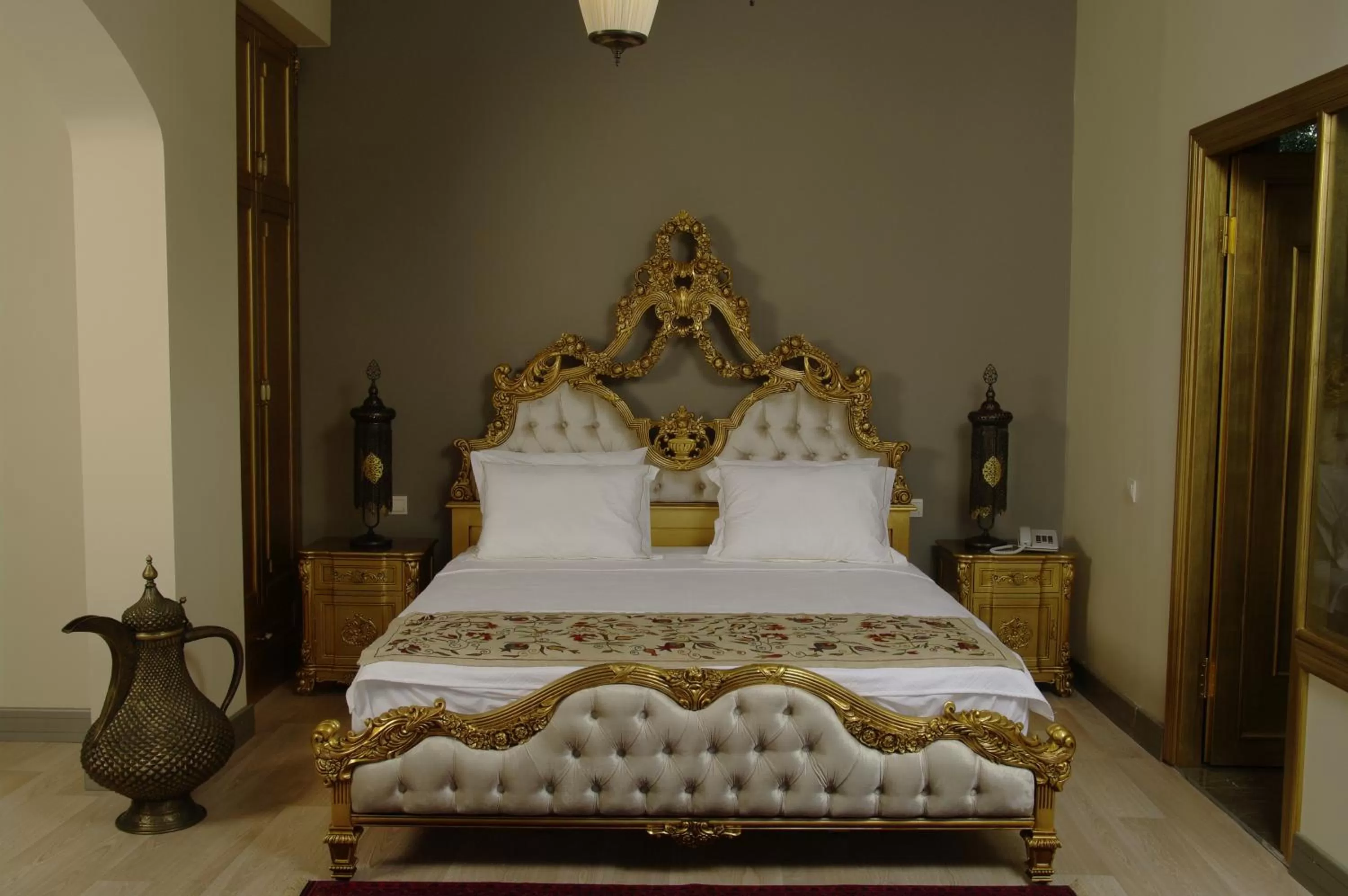 Bed in Sokullu Pasa Hotel - Special Class