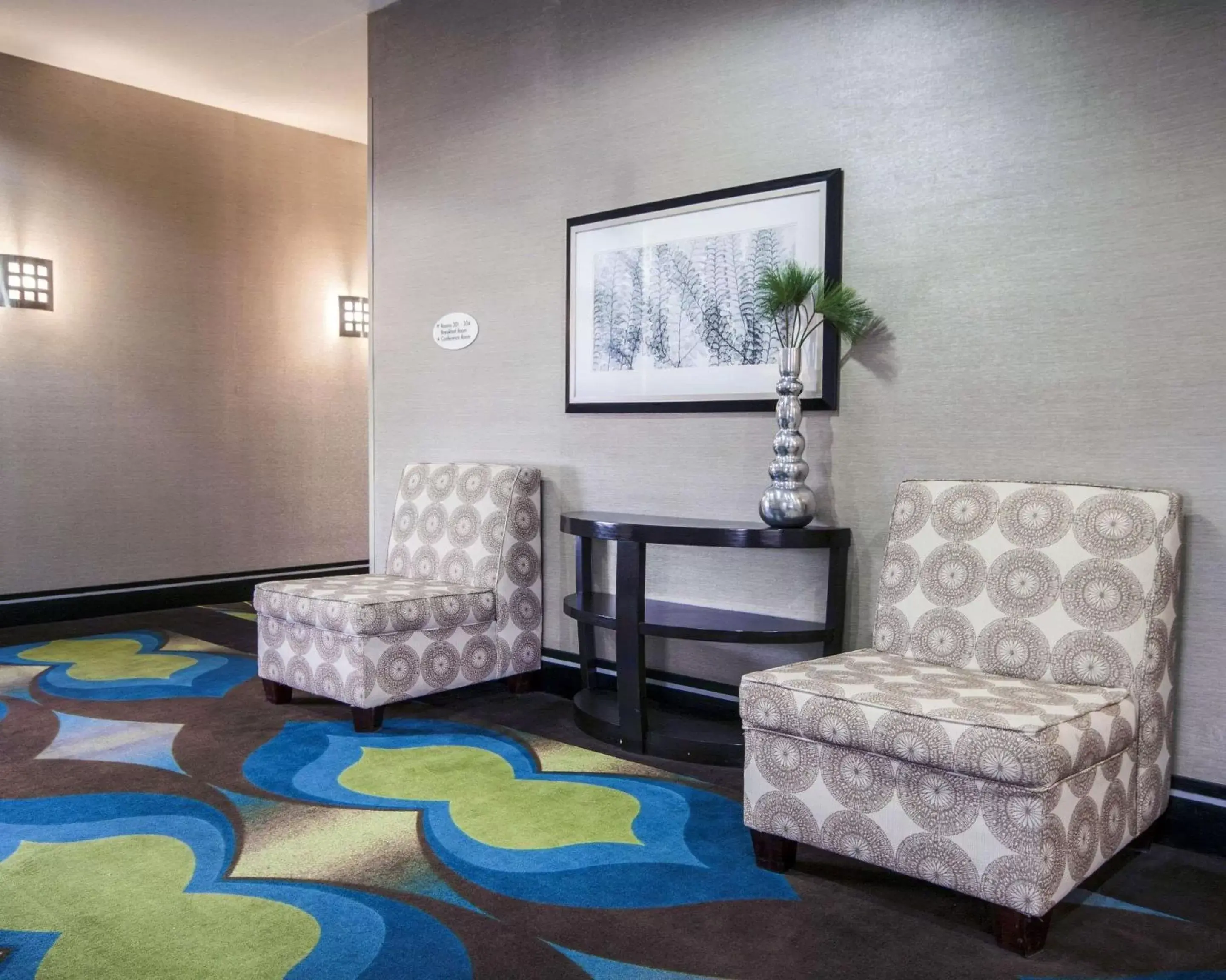 Lobby or reception, Seating Area in Comfort Inn & Suites I-10 Airport
