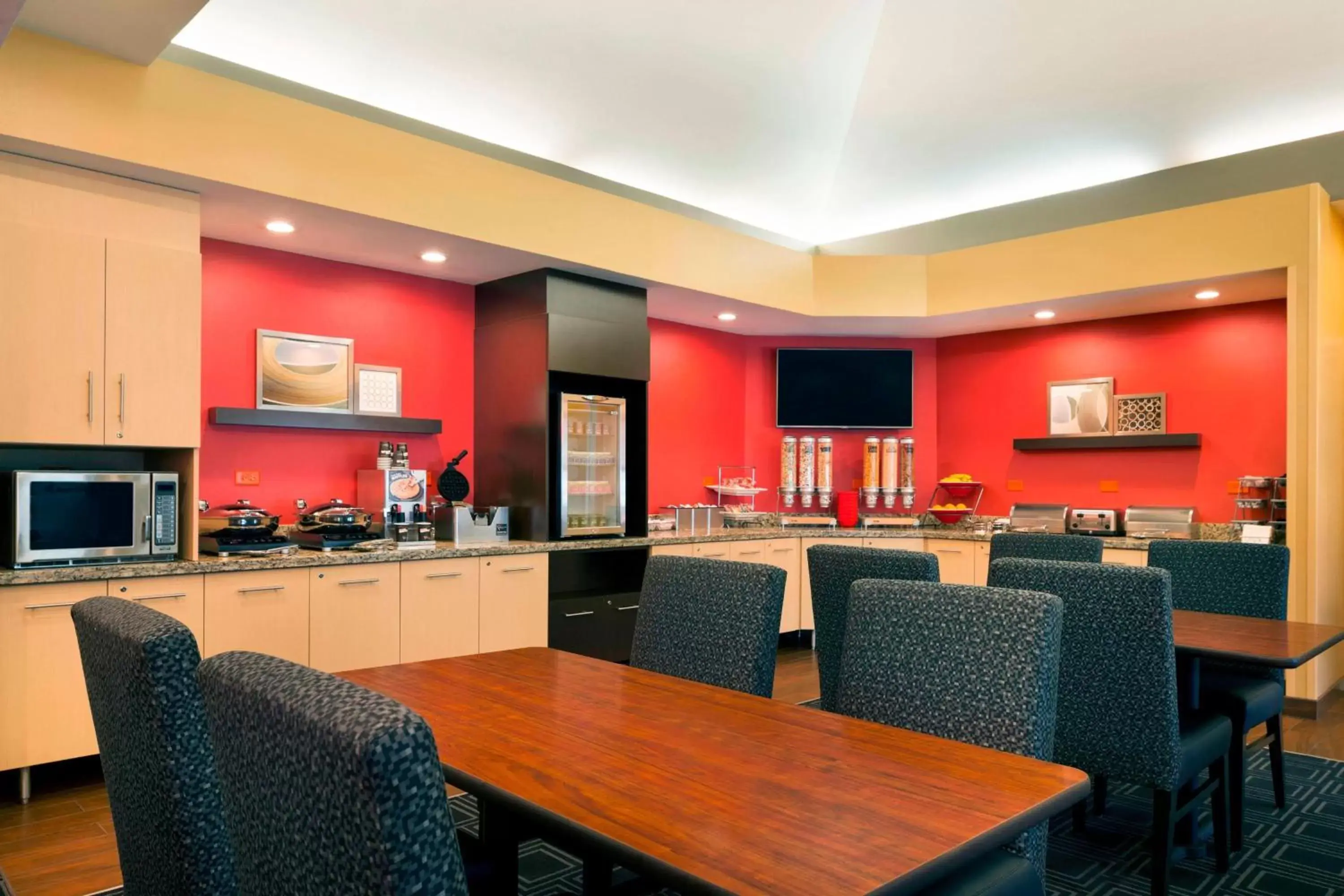 Breakfast, Restaurant/Places to Eat in TownePlace Suites by Marriott Chicago Naperville