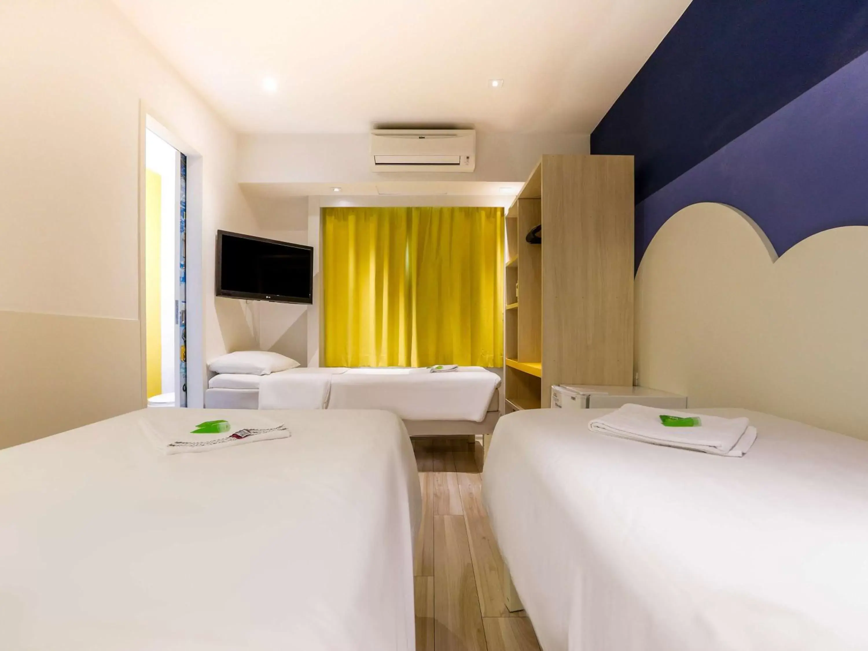 Photo of the whole room, Bed in ibis Styles Sao Paulo Anhembi