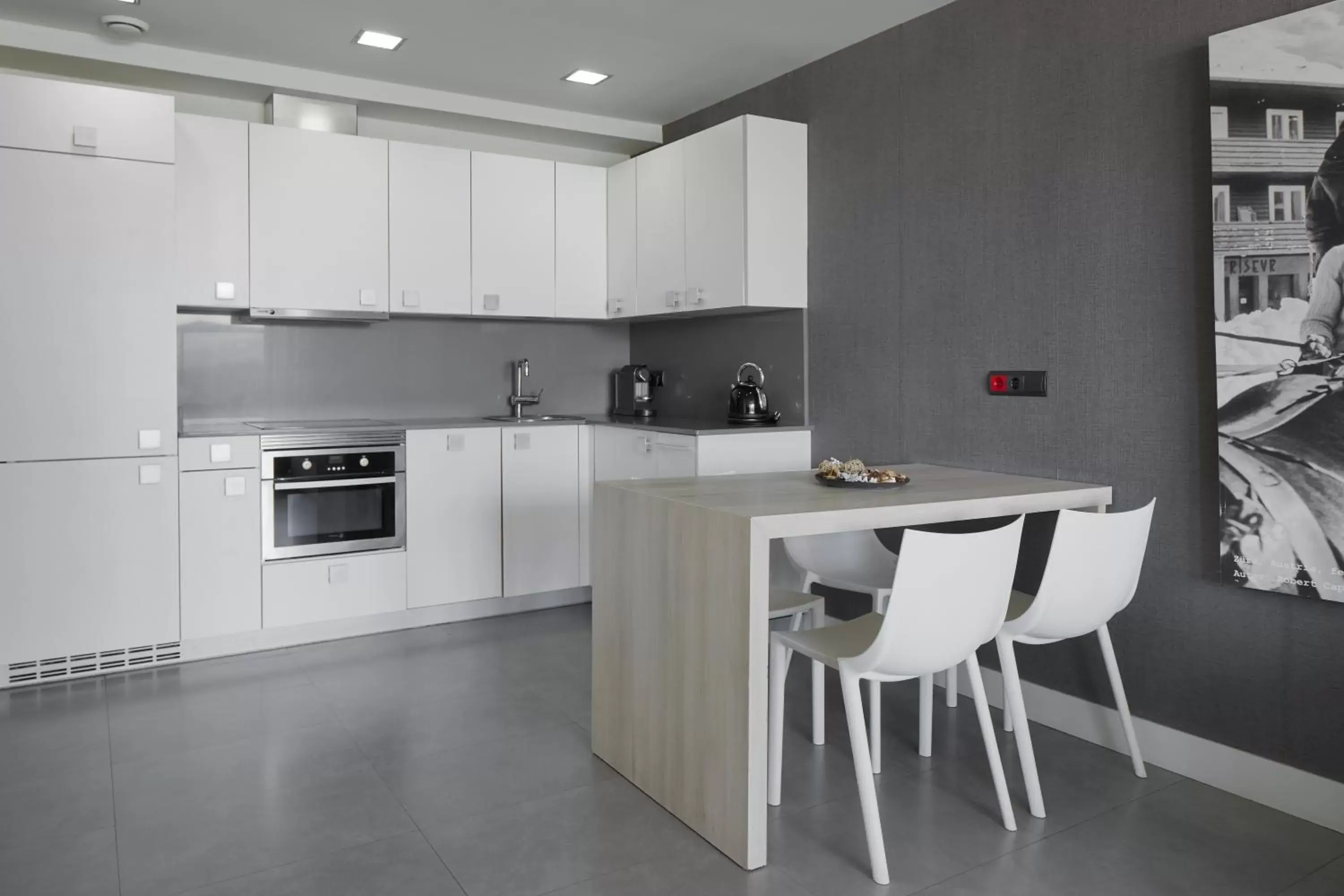 Kitchen or kitchenette, Kitchen/Kitchenette in Irenaz Resort Apartamentos