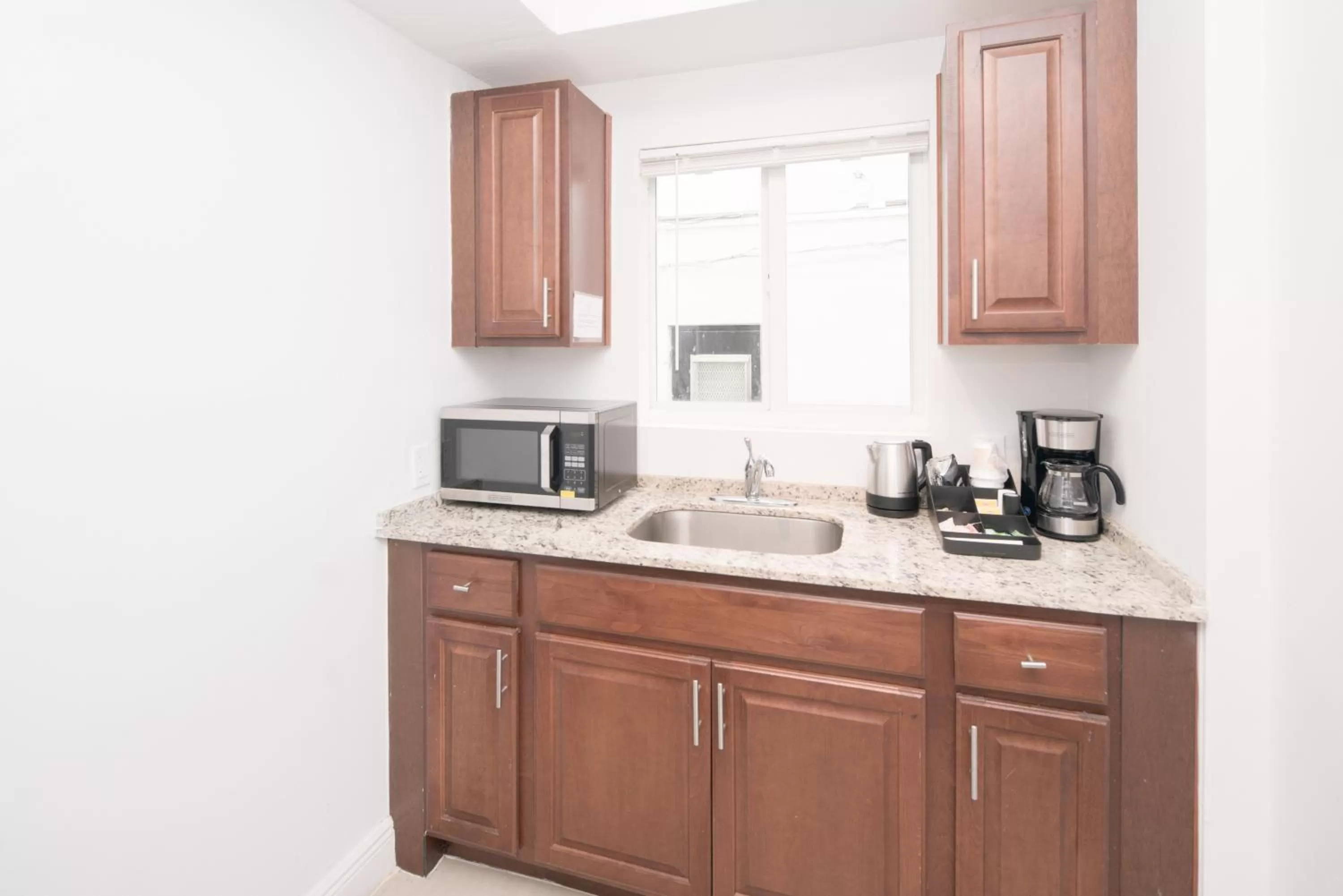 Kitchen/Kitchenette in The Donovan at Miami Beach