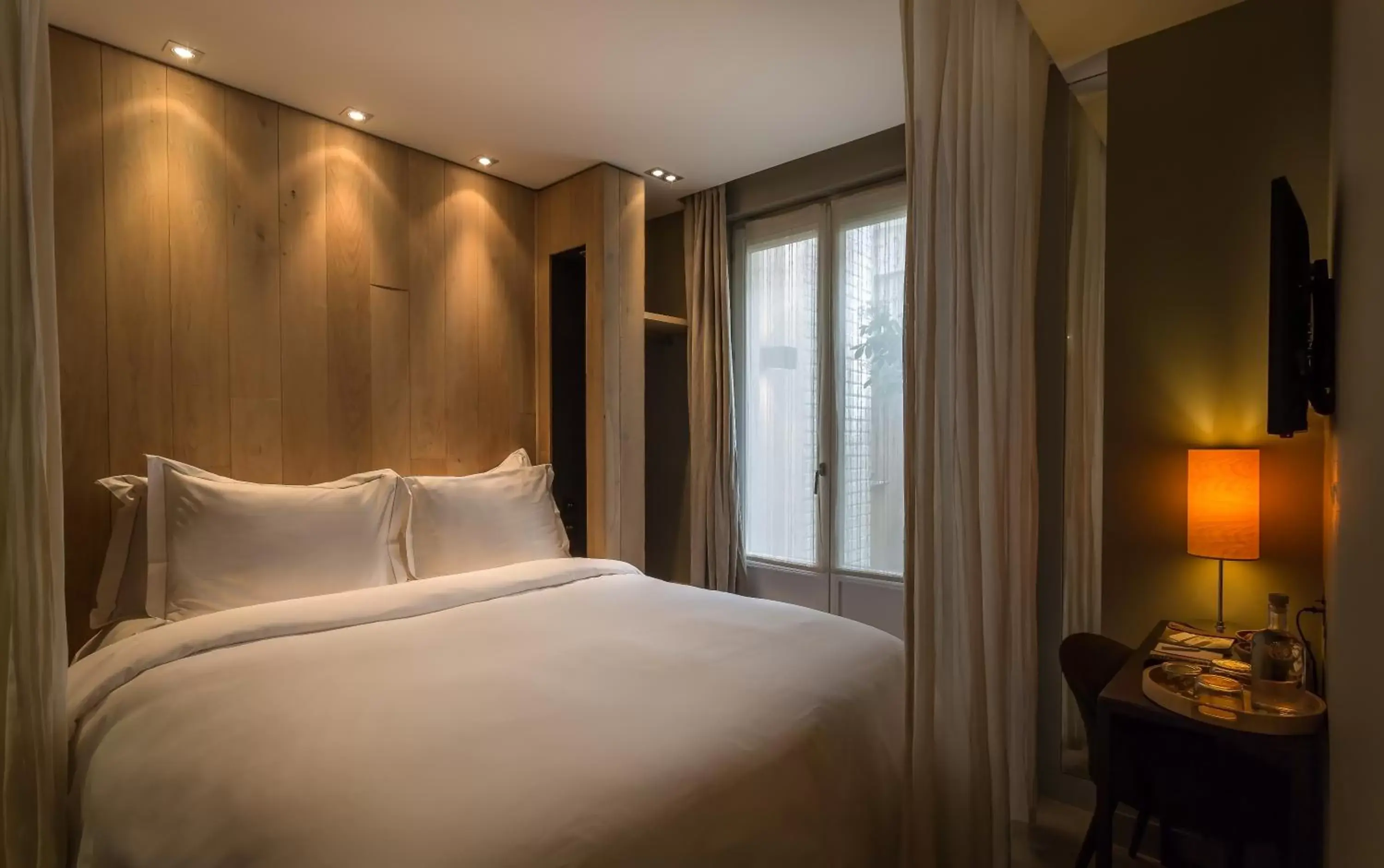 Bed in Hidden Hotel Bed in Hidden Hotel