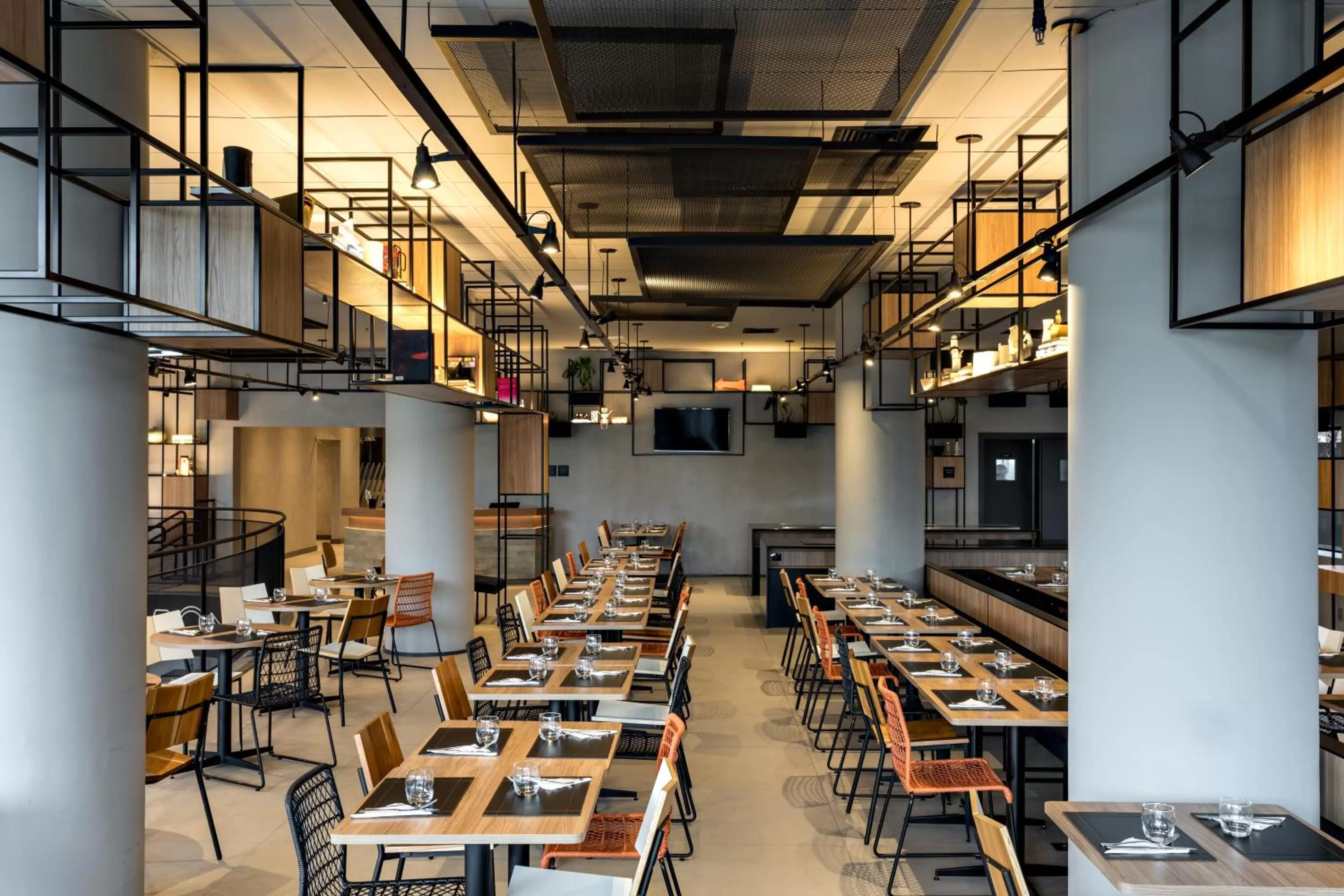 Restaurant/places to eat in ibis Sao Paulo Barra Funda