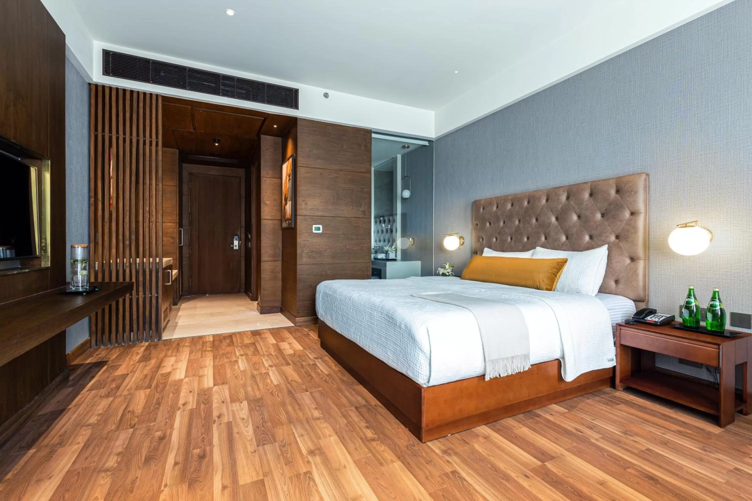 Photo of the whole room, Bed in Wyndham Chandigarh Mohali