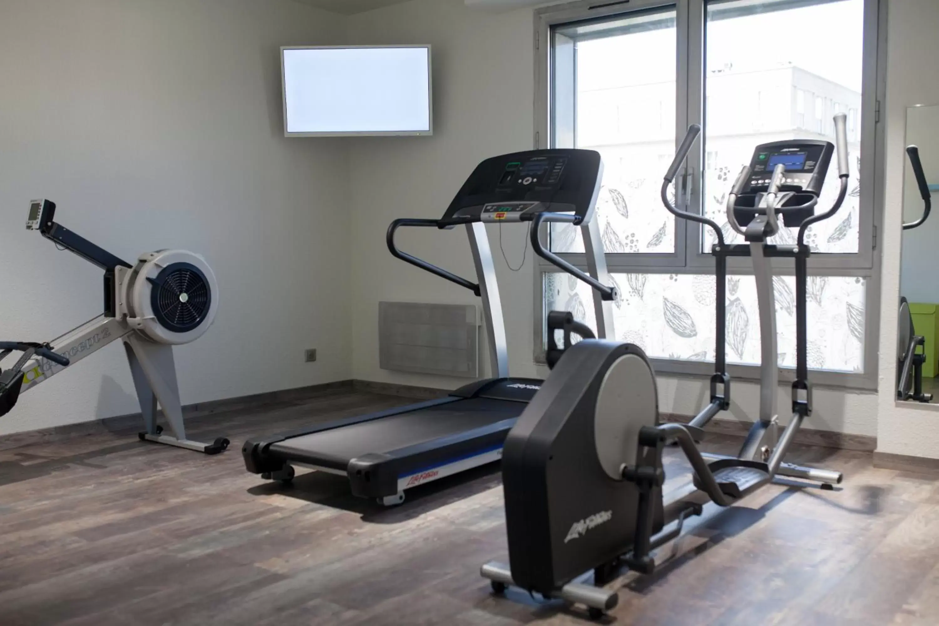 Fitness centre/facilities, Fitness Center/Facilities in Holiday Inn Express Amiens, an IHG Hotel