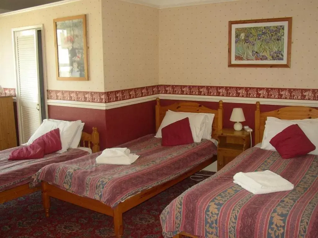 Standard Quadruple Room in A MAIDEN REST