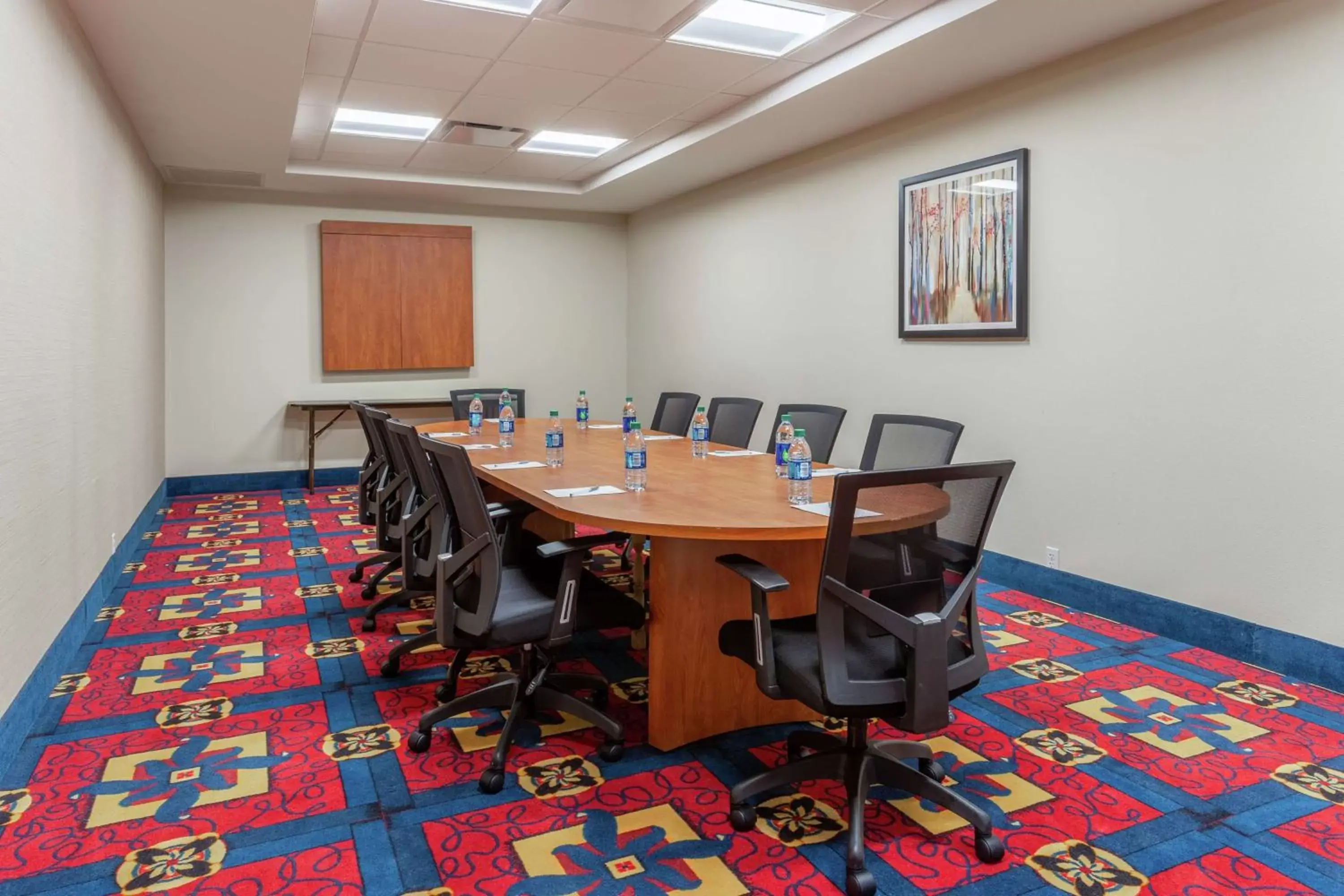 Meeting/conference room in Hampton Inn Jefferson City at Capital Mall