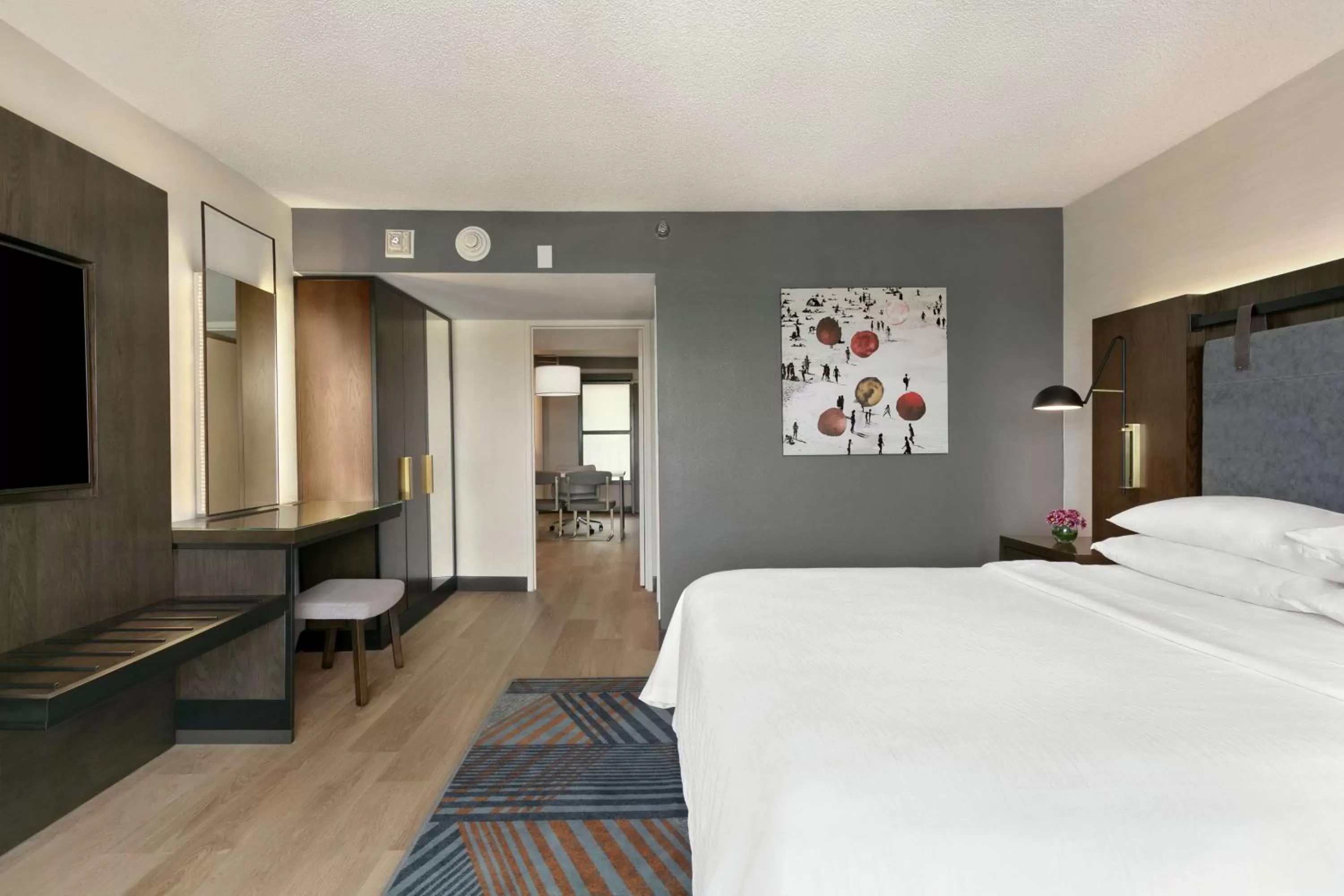 Bedroom, Bed in Embassy Suites by Hilton Los Angeles Downey
