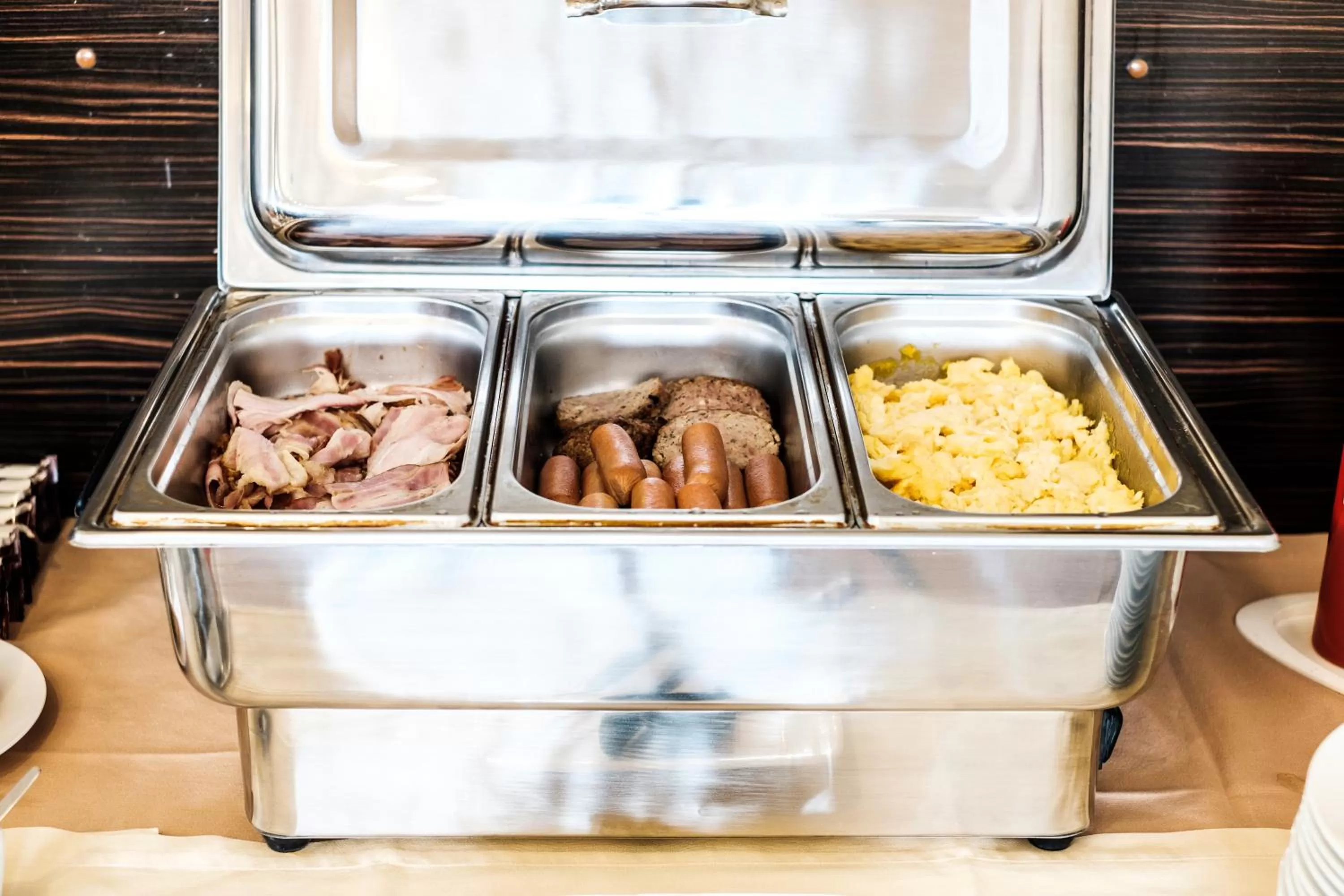 Food and drinks in Hotel Comfort with free Wellness and Fitness Centrum