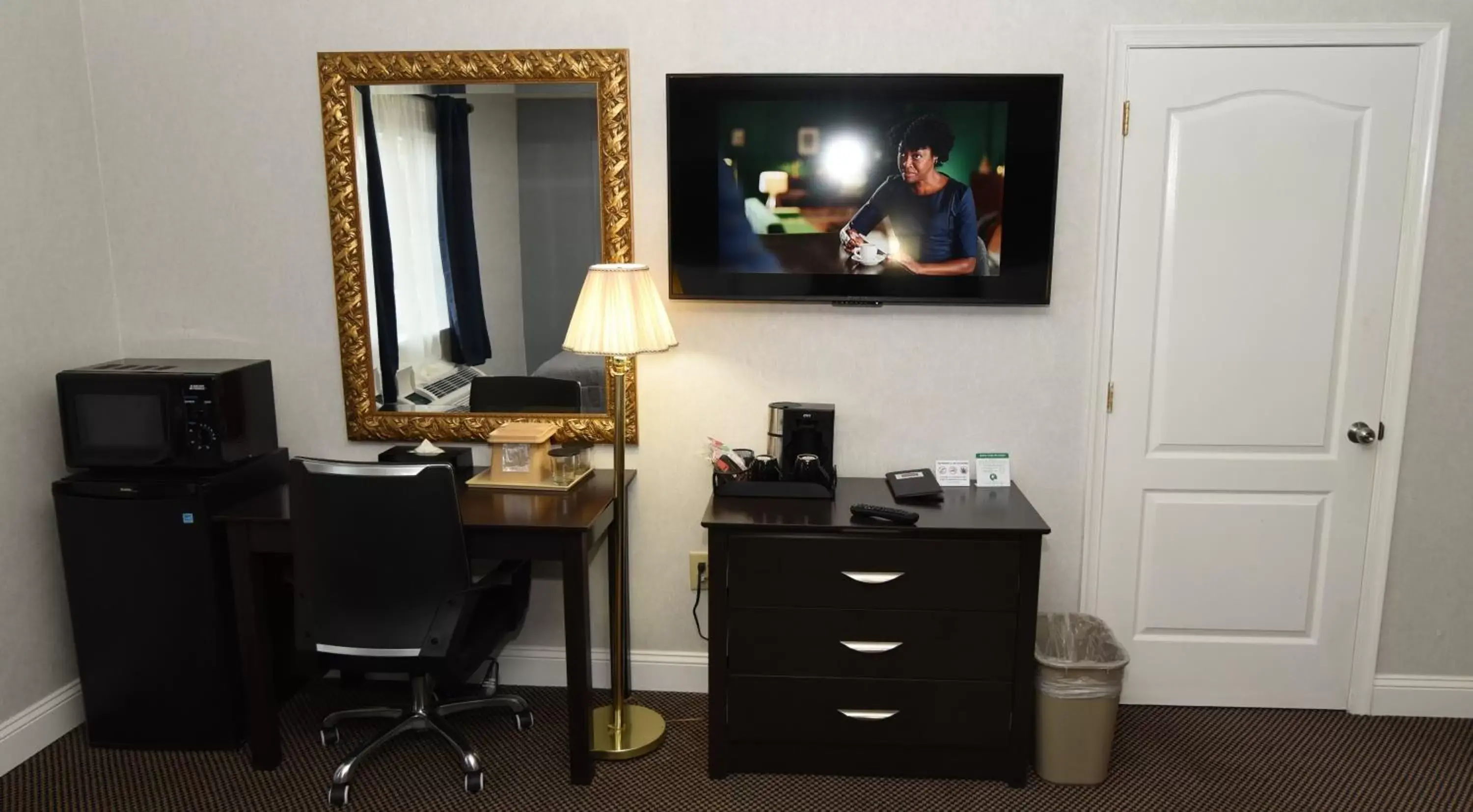 Area and facilities, TV/Entertainment Center in FairBridge Hotel Atlantic City