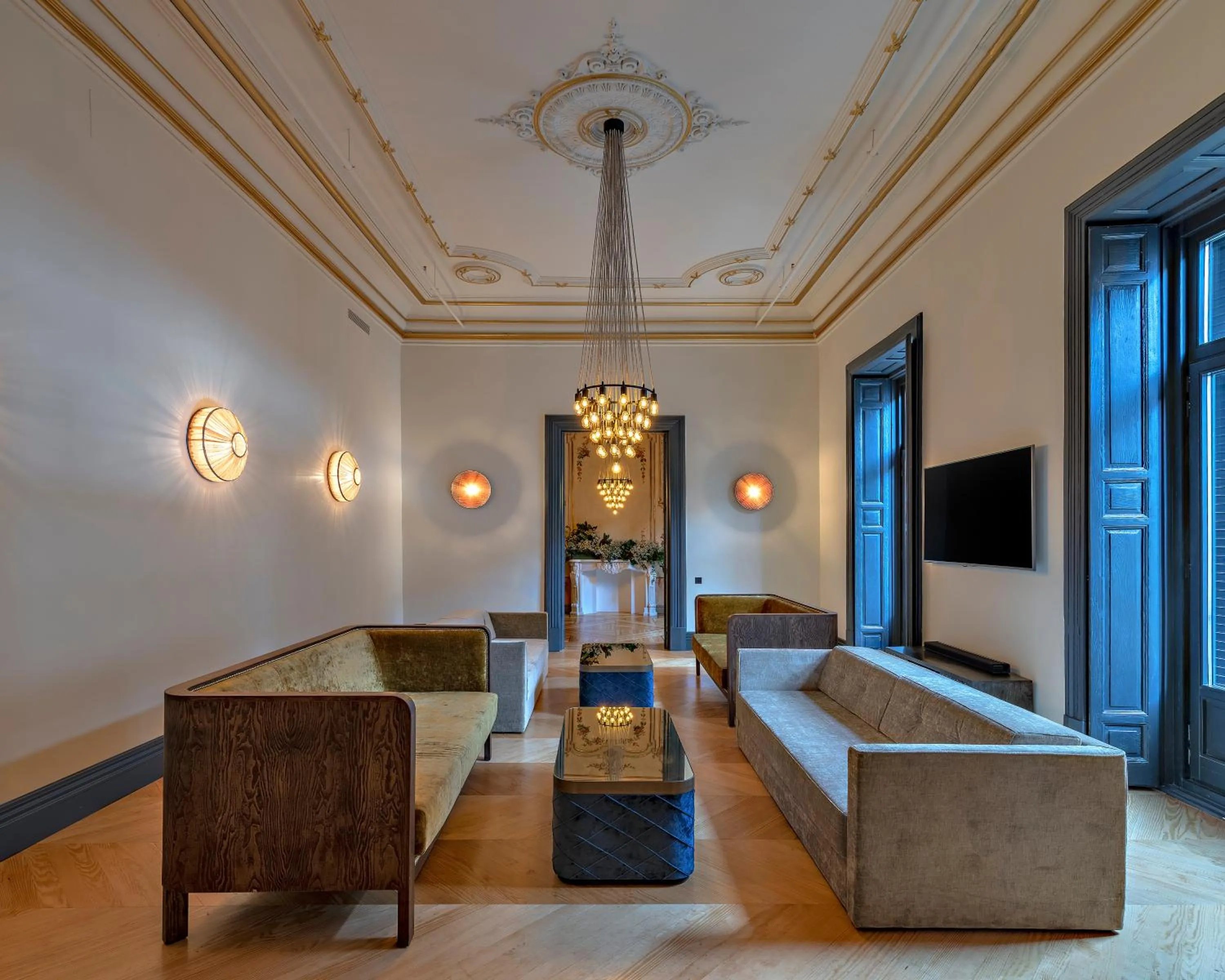 Seating area in CoolRooms Palacio de Atocha