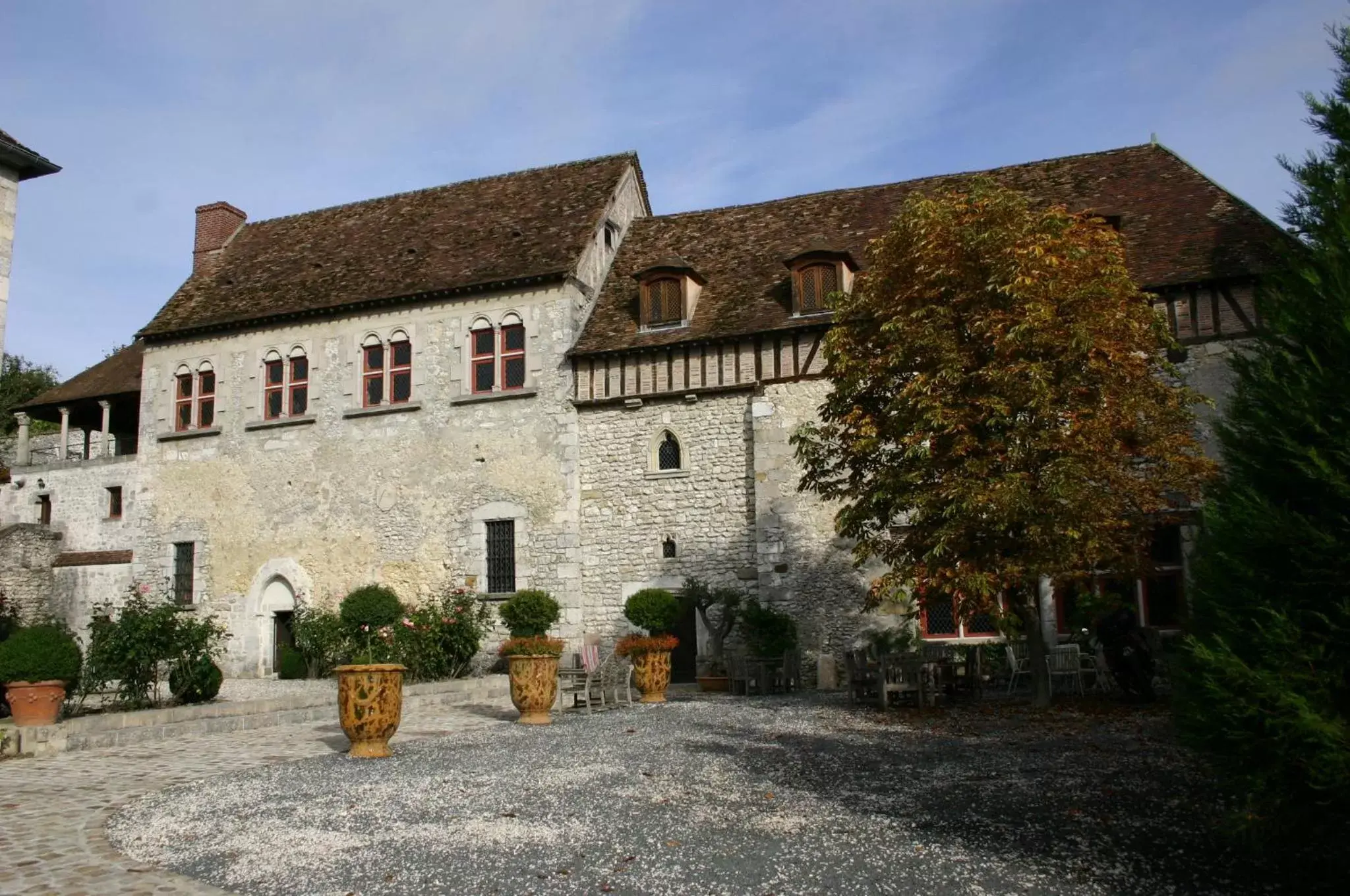 Property Building in Demeure des Vieux Bains