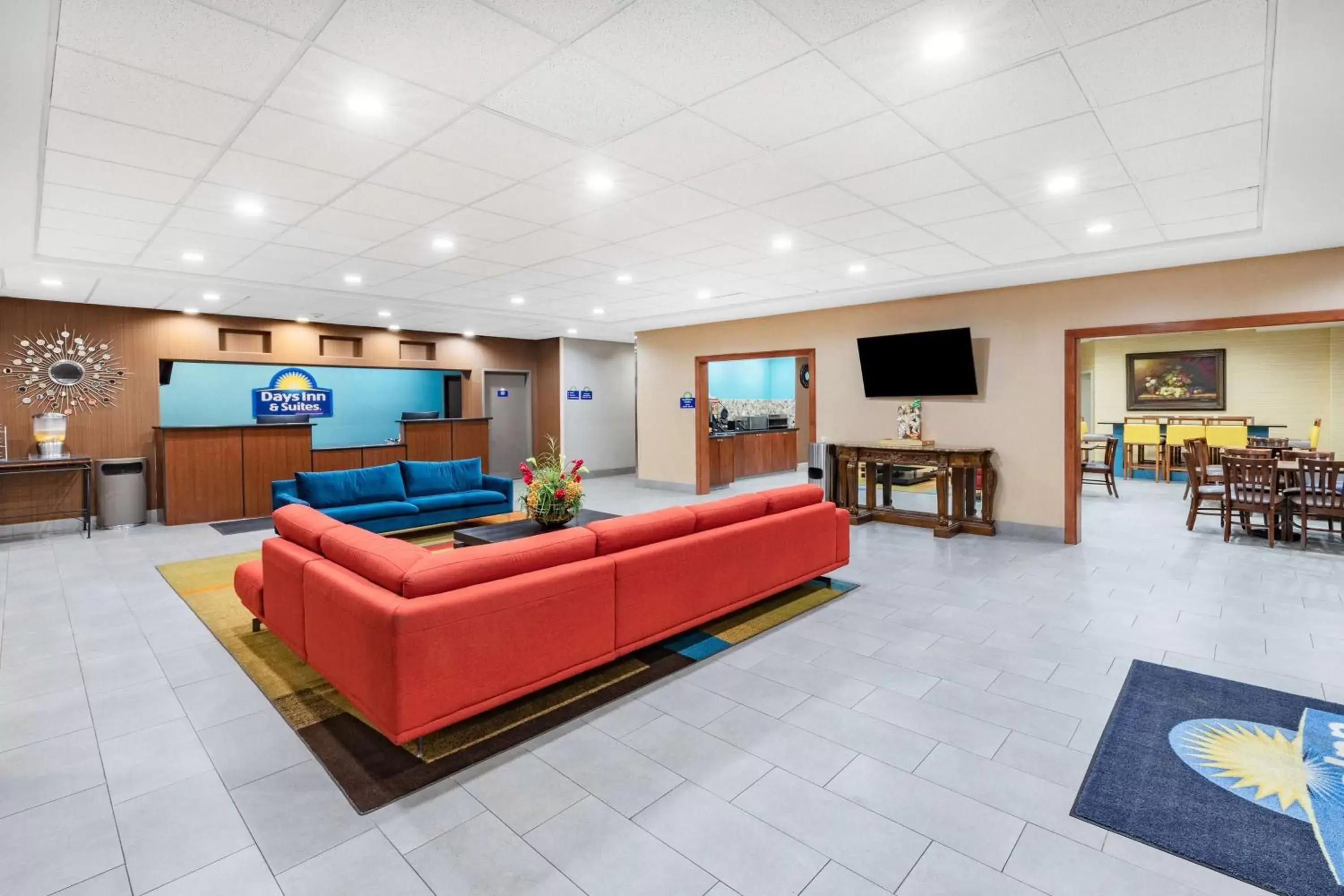 Lobby or reception, Lobby/Reception in Days Inn & Suites by Wyndham San Antonio near AT&T Center