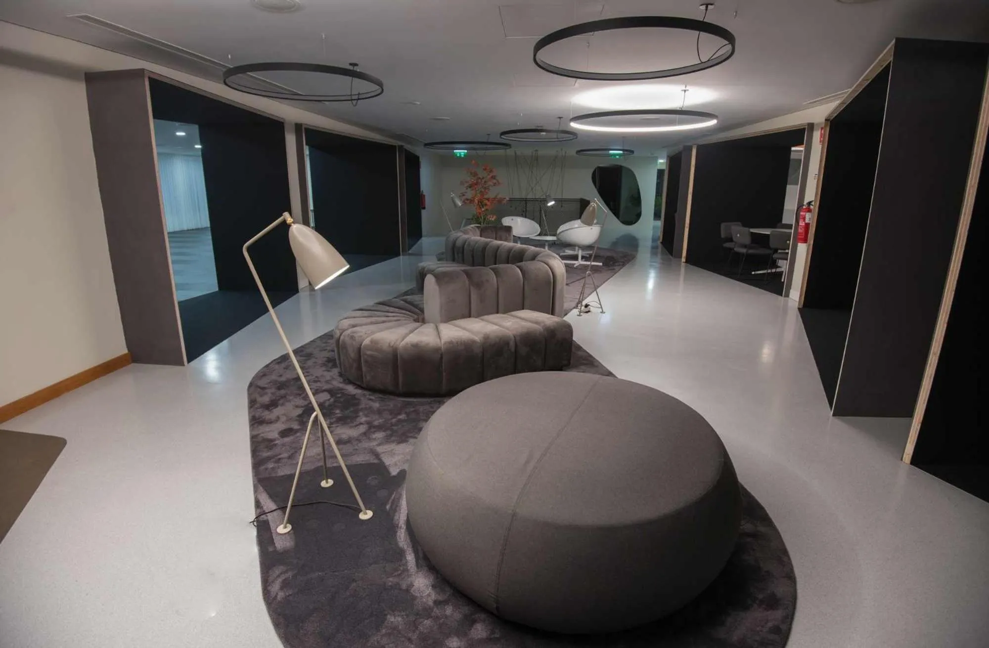 Lounge or bar in Azoris Angra Garden – Plaza Hotel