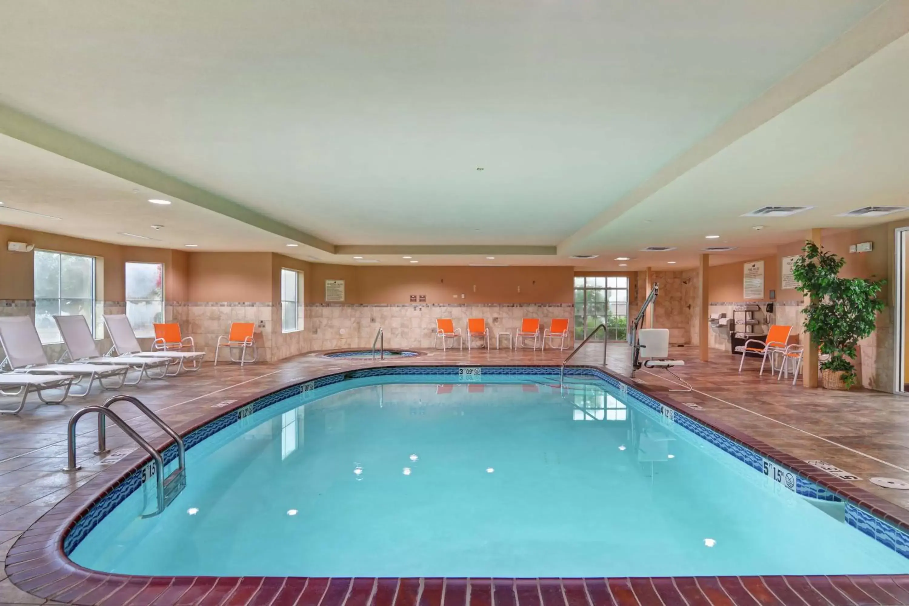 Pool view, Swimming Pool in Homewood Suites by Hilton Fayetteville