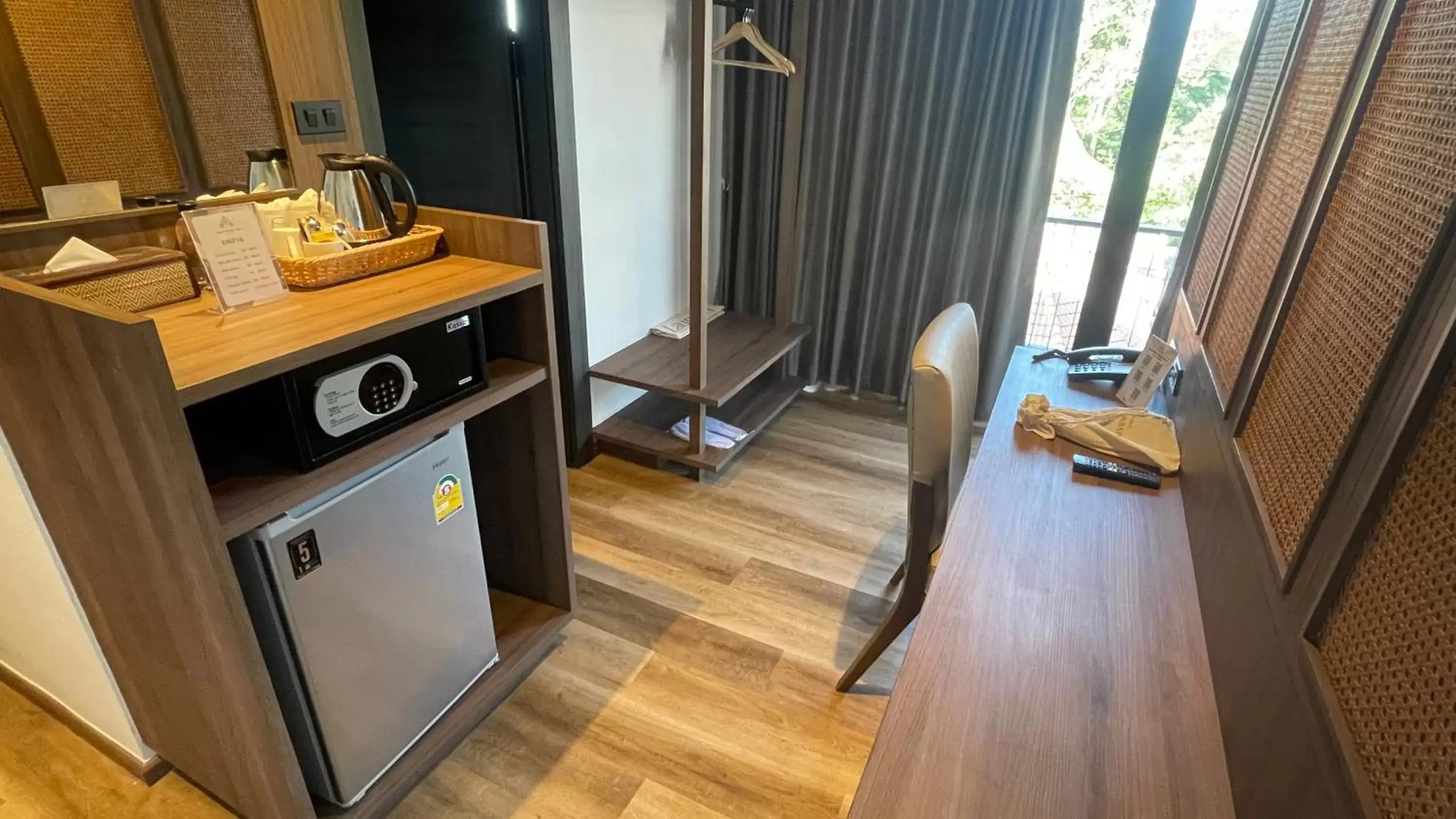 Photo of the whole room in Sareeviengping Hotel Chiangmai Photo of the whole room in Sareeviengping Hotel Chiangmai