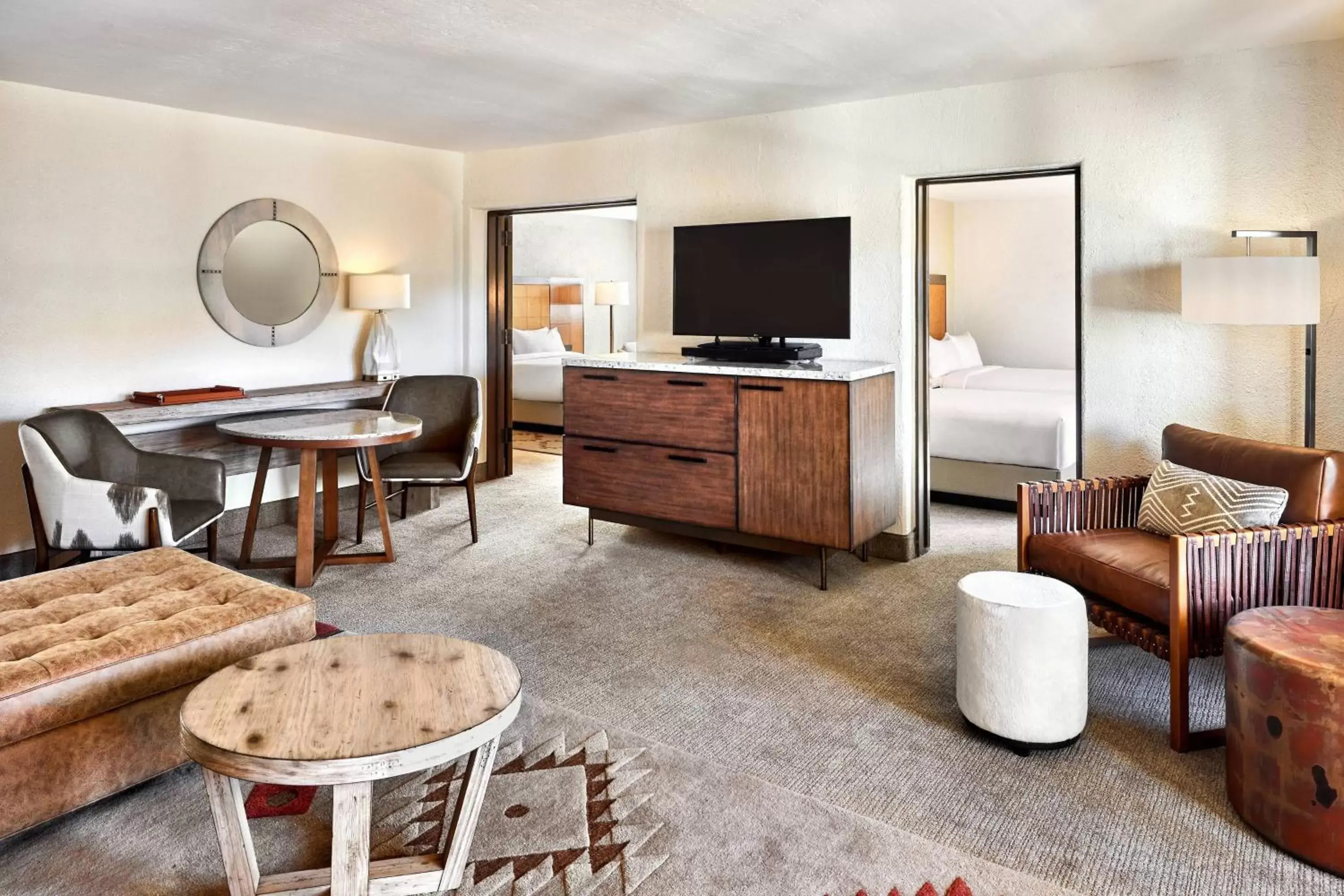 Bedroom, Seating Area in JW Marriott Scottsdale Camelback Inn Resort & Spa