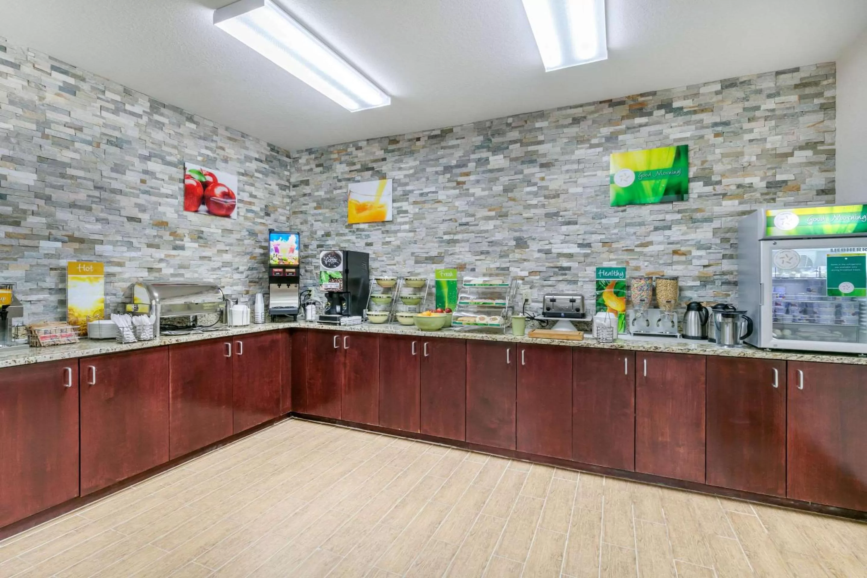 Restaurant/places to eat in Quality Inn Monteagle