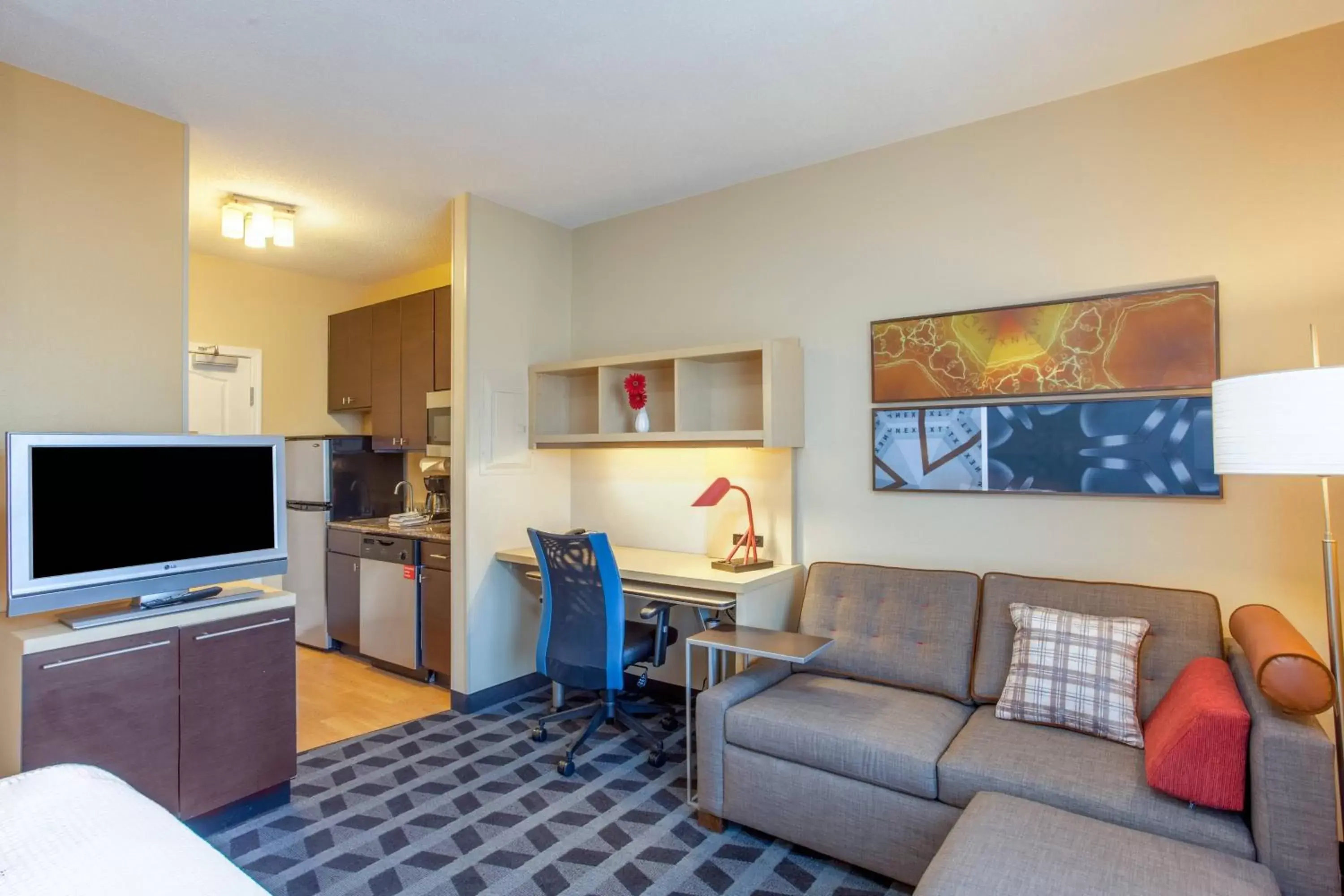 Living room, Seating Area in TownePlace Suites Huntsville