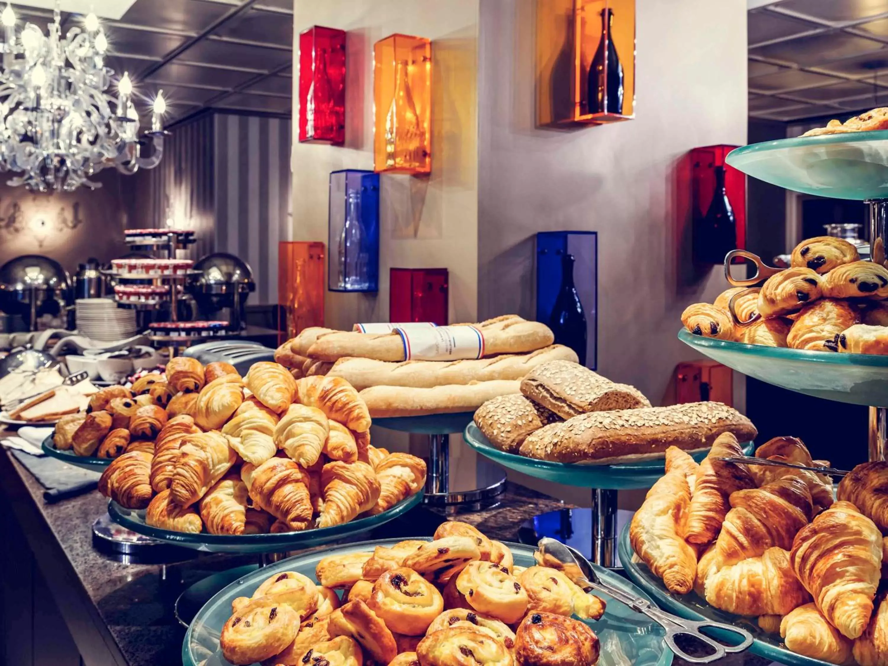 Breakfast in Mercure Reims Centre Cathédrale