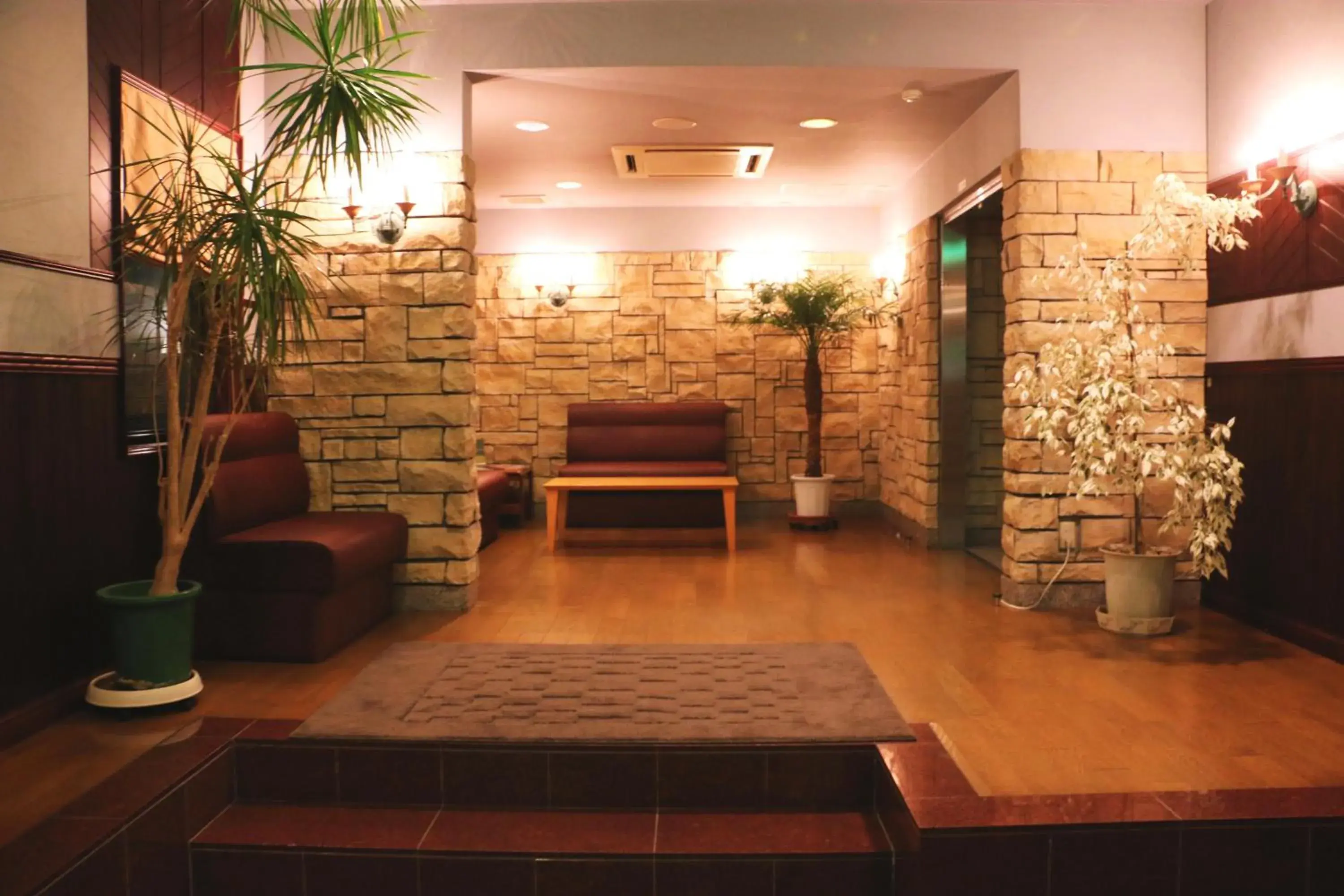 Lobby or reception in Nasushiobara Station Hotel