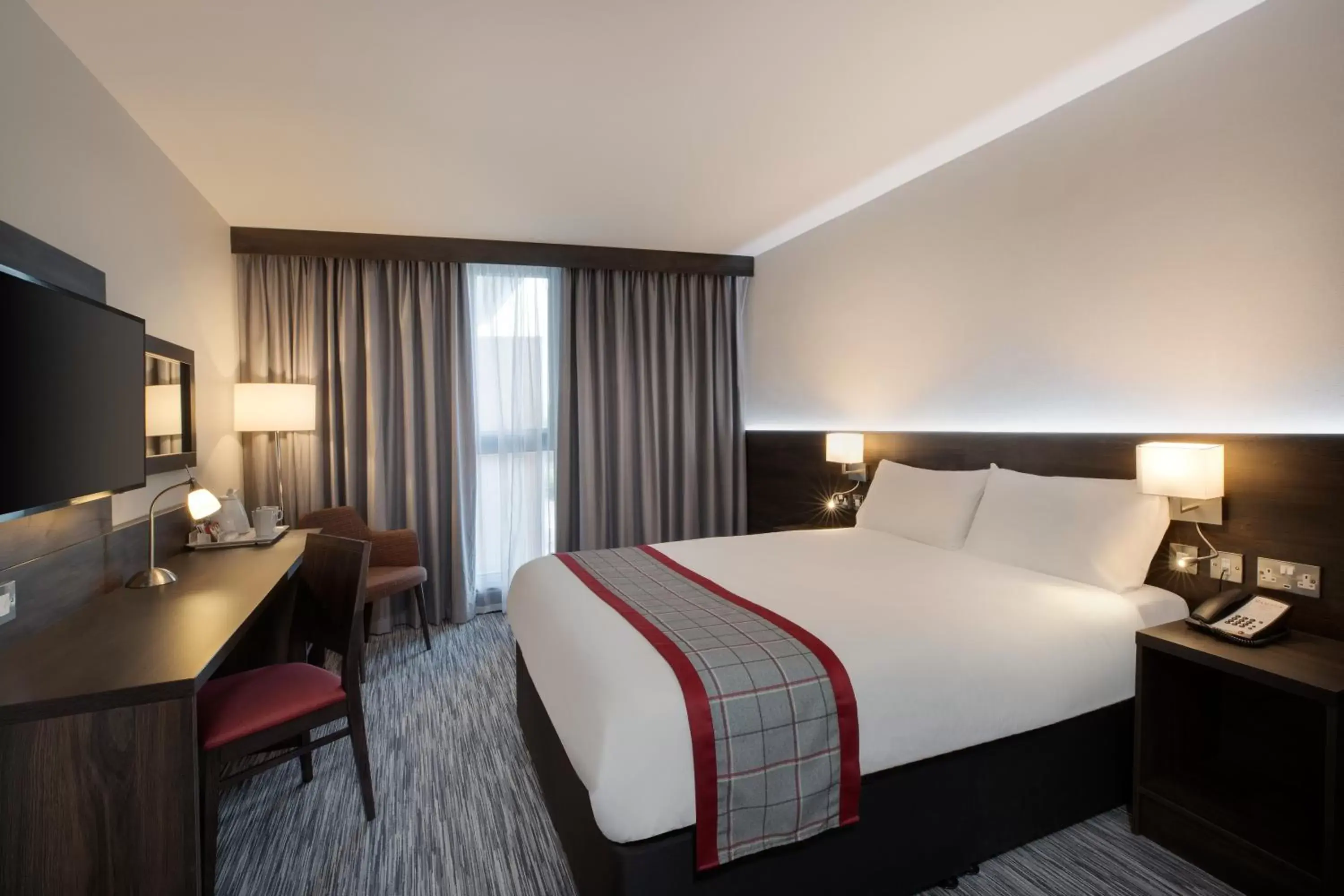 Bedroom, Bed in Ramada by Wyndham Leeds East Bedroom, Bed in Ramada by Wyndham Leeds East