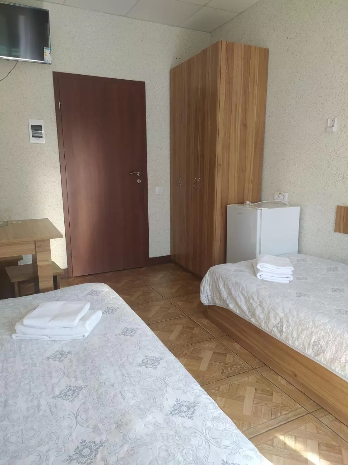 Photo of the whole room, Bed in Zelenyi Kampus