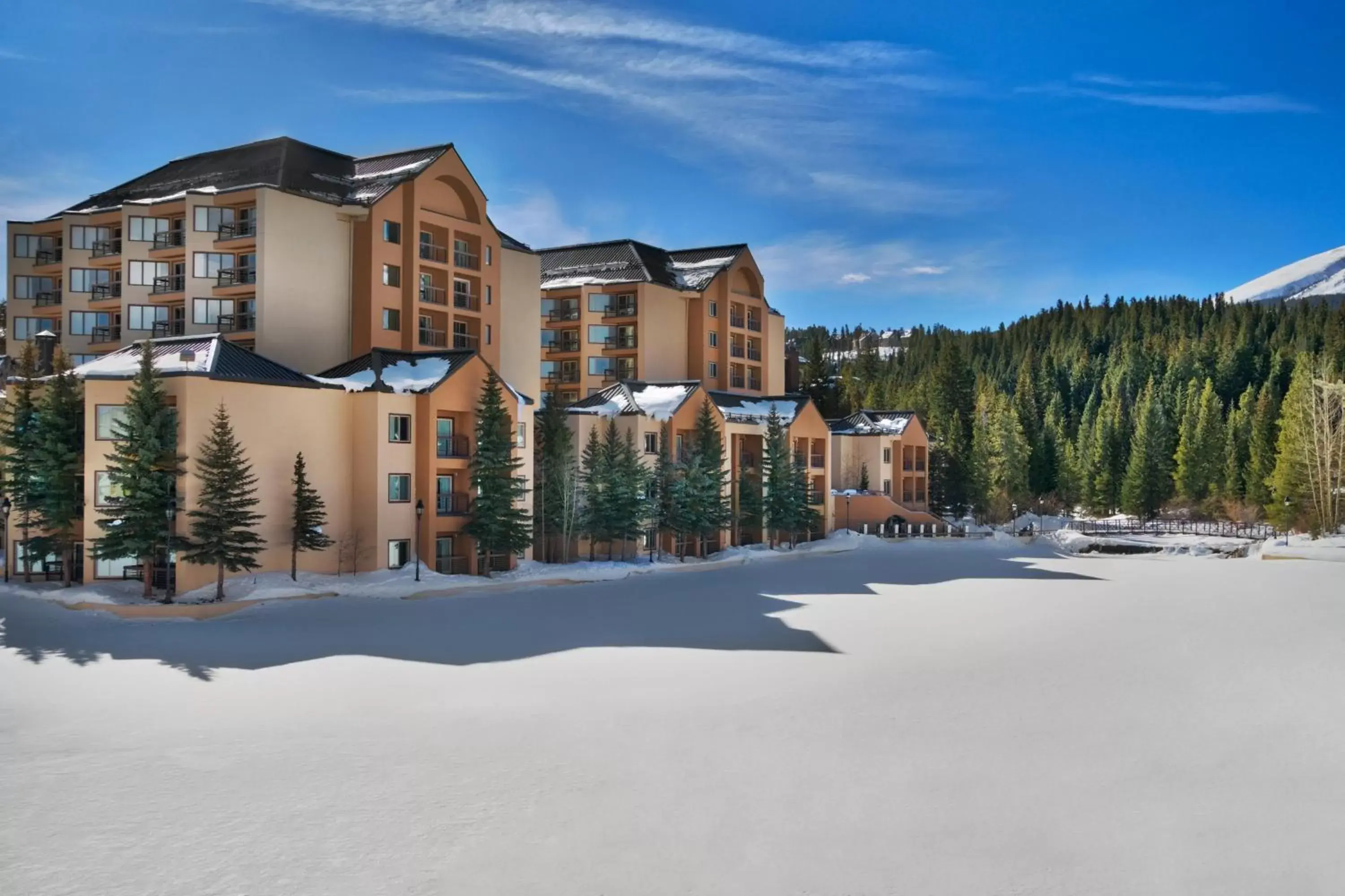Property Building in Marriott's Mountain Valley Lodge at Breckenridge