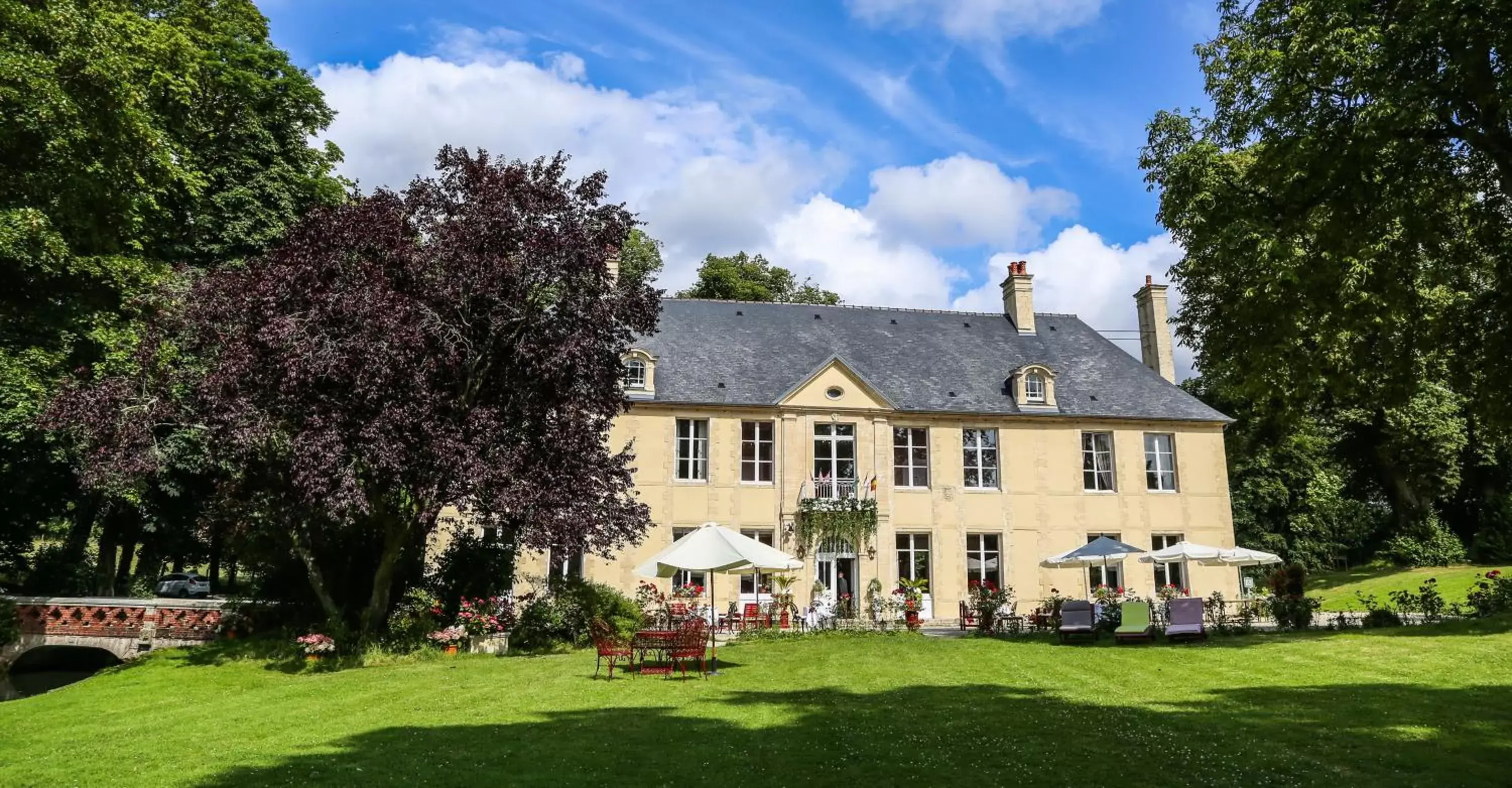 Property Building in Château de Bellefontaine