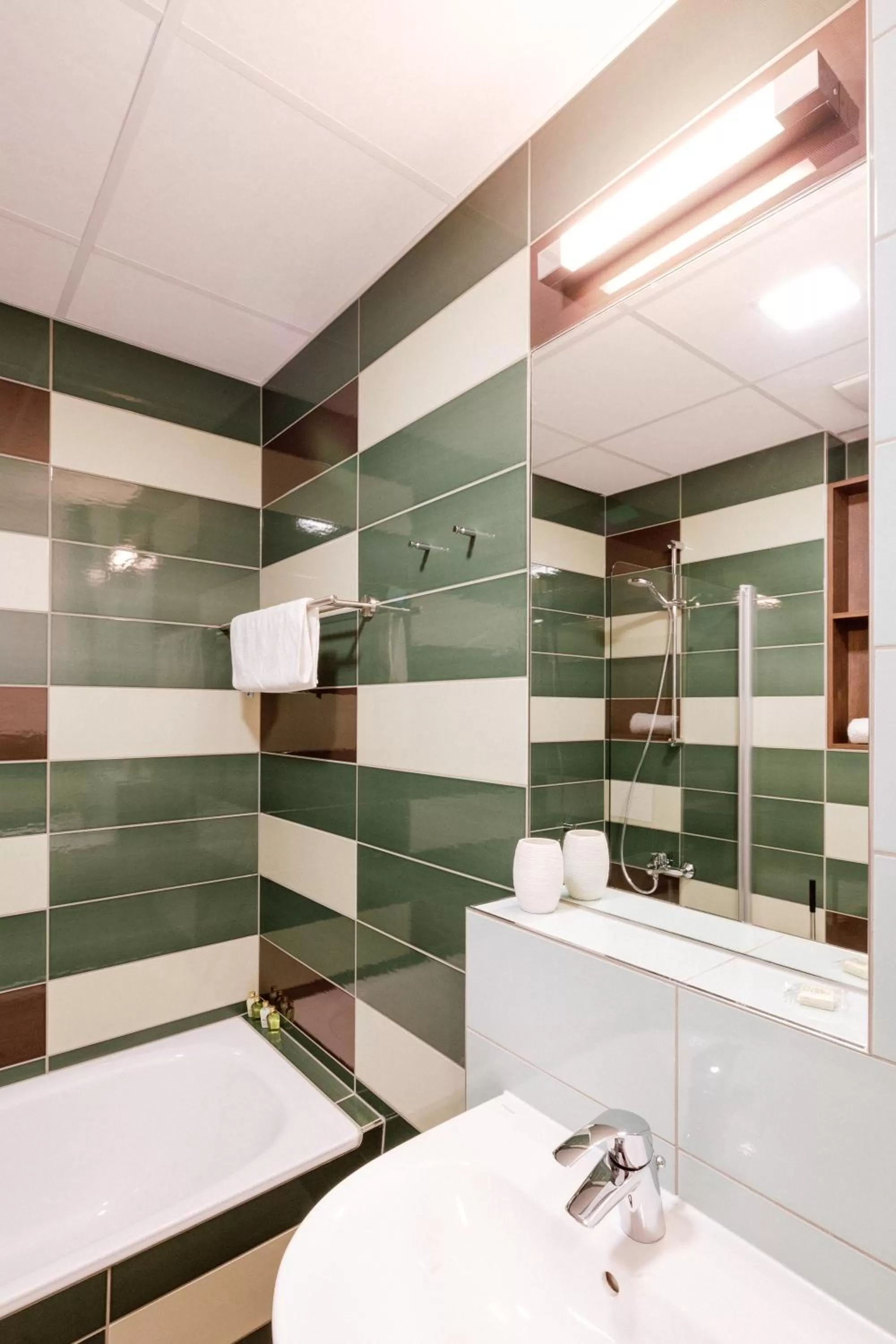 Bathroom in Hotel am Zoo