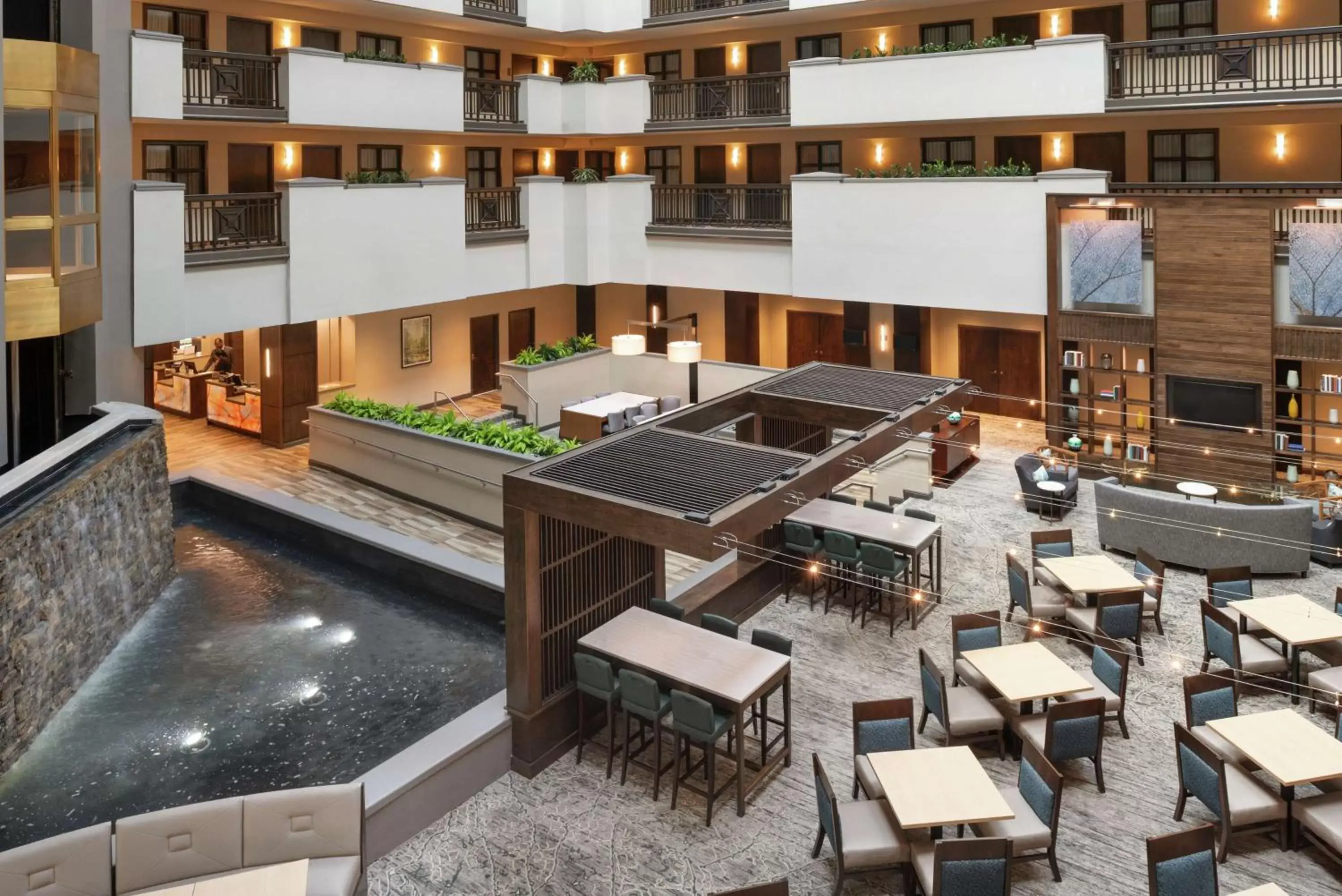 Lobby or reception in Embassy Suites by Hilton Atlanta Alpharetta