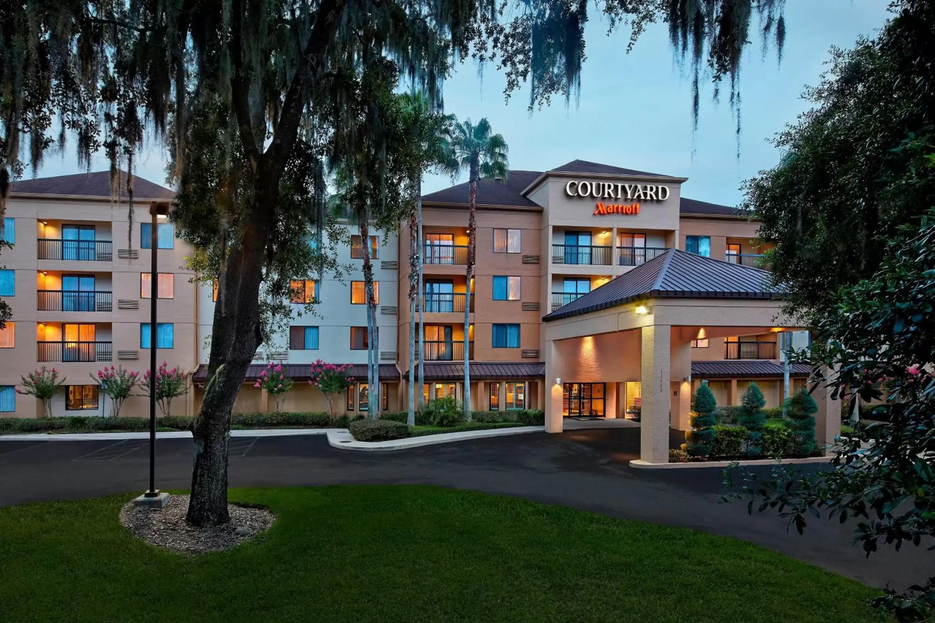 Property Building in Courtyard by Marriott Orlando East/UCF Area