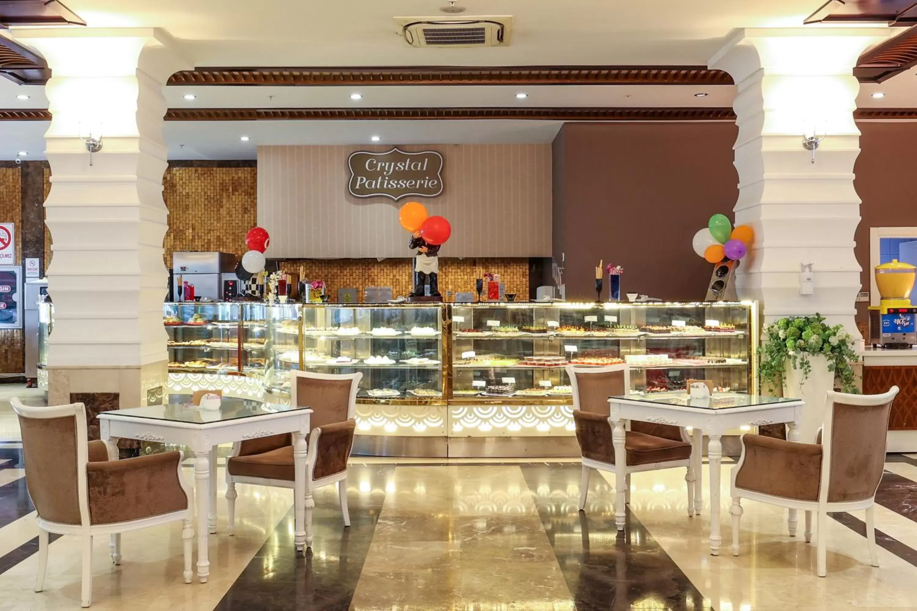 Restaurant/places to eat in Crystal Waterworld Resort & Spa - Ultimate All Inclusive Restaurant/places to eat in Crystal Waterworld Resort & Spa - Ultimate All Inclusive